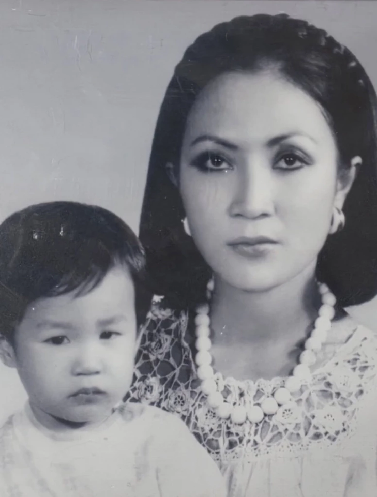 "ดอม เหตระกูล" แจ้งข่าวเศร้าสูญเสีย "คุณแม่ปรียาพร" โพสต์สั้นๆ สุดซึ้งถึงการจากลา