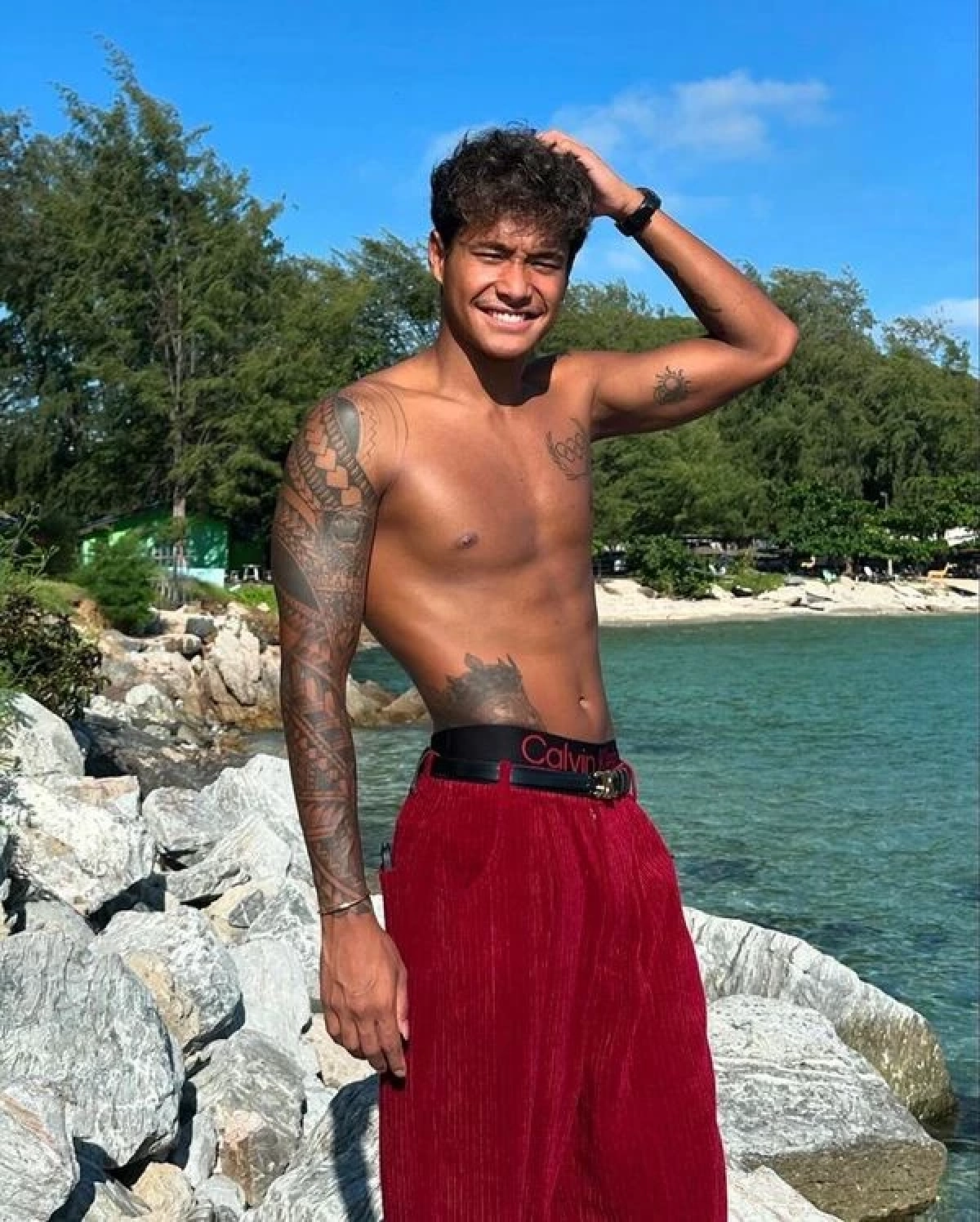 \"ฉลามจัส\" คลิปหลุดว่อนเน็ต เคลื่อนไหวแล้ว ตอบชัดใช่ตนเอง? แซ่บ