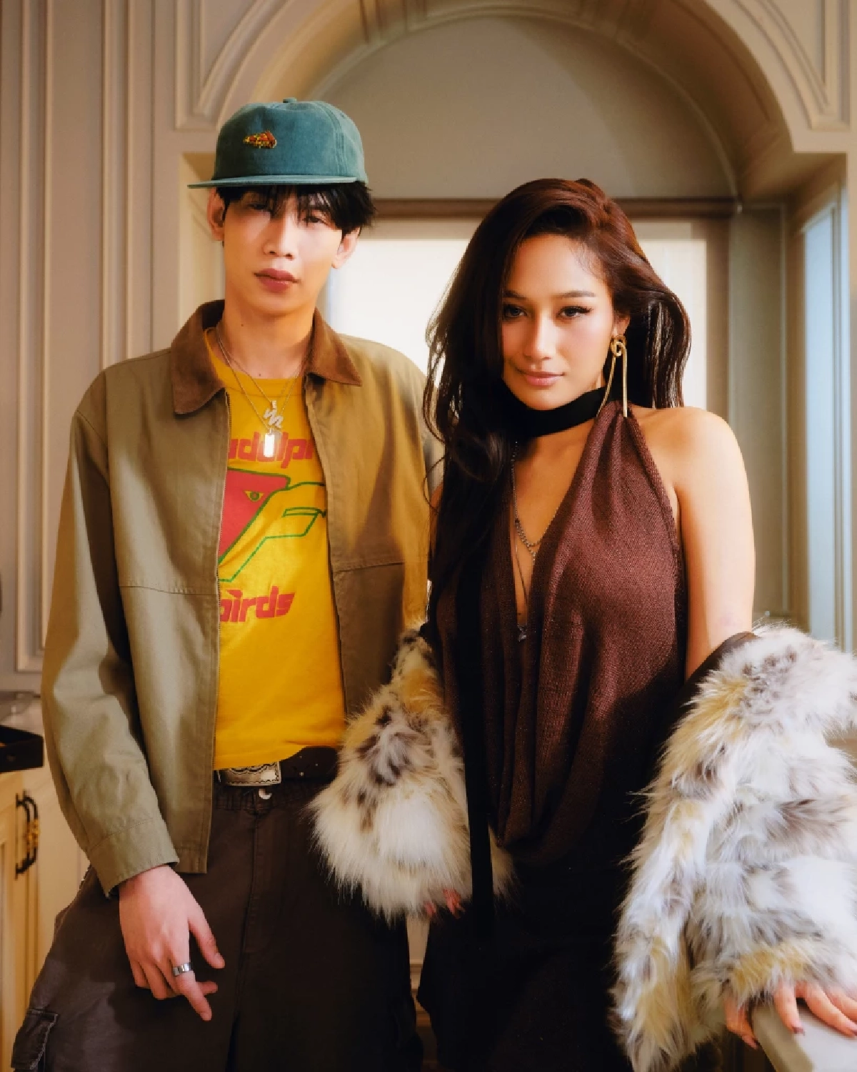 GALCHANIE ดึง LAZYLOXY ชวนเธอเข้ามาข้างใน (ใจ) ปลดปล่อยความเย้ายวน