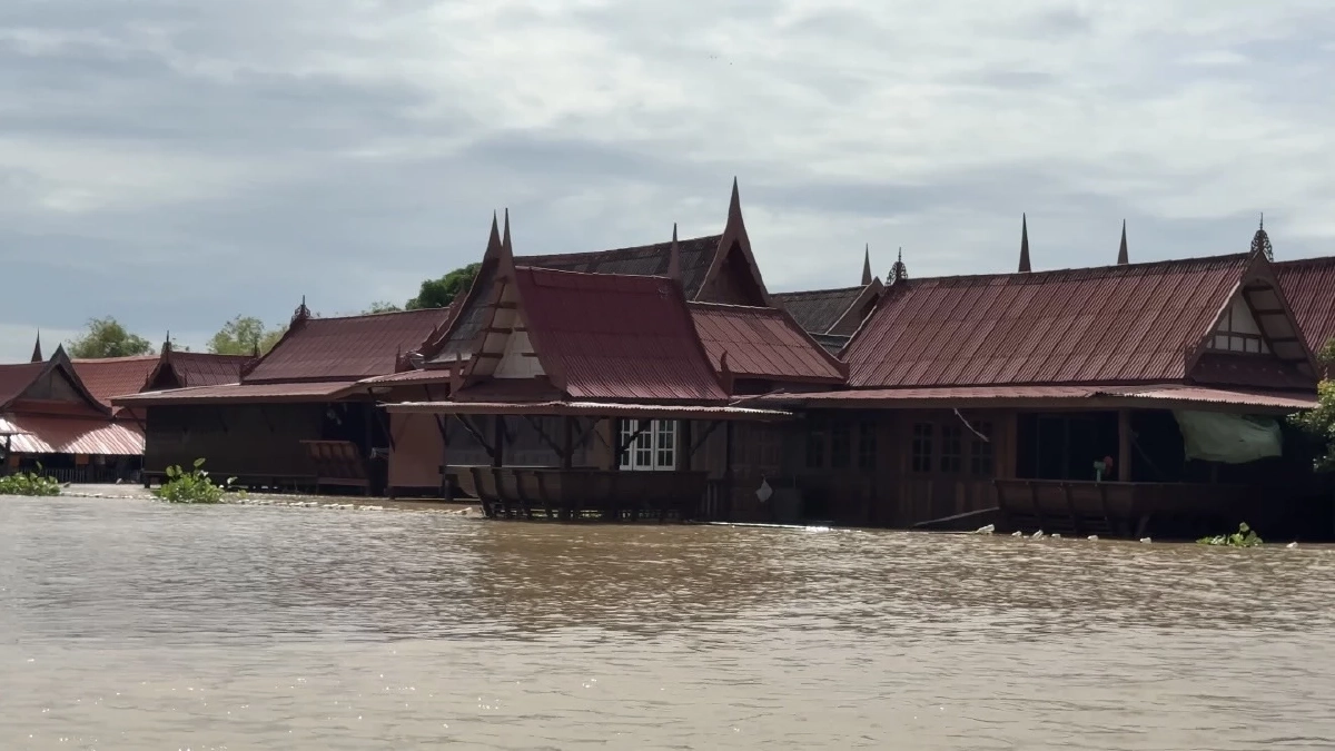 น้ำท่วมอยุธยา ดับแล้ว 20 ราย ท่าดินแดง วิกฤต ท่วมทั้งตำบล