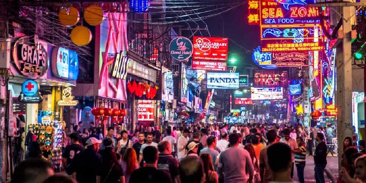 ดราม่ากฎหมายใหม่ \"ดื่มนอกเวลาขายปรับ 1 หมื่น\" สังคมหวั่น! กระทบการท่องเที่ยว