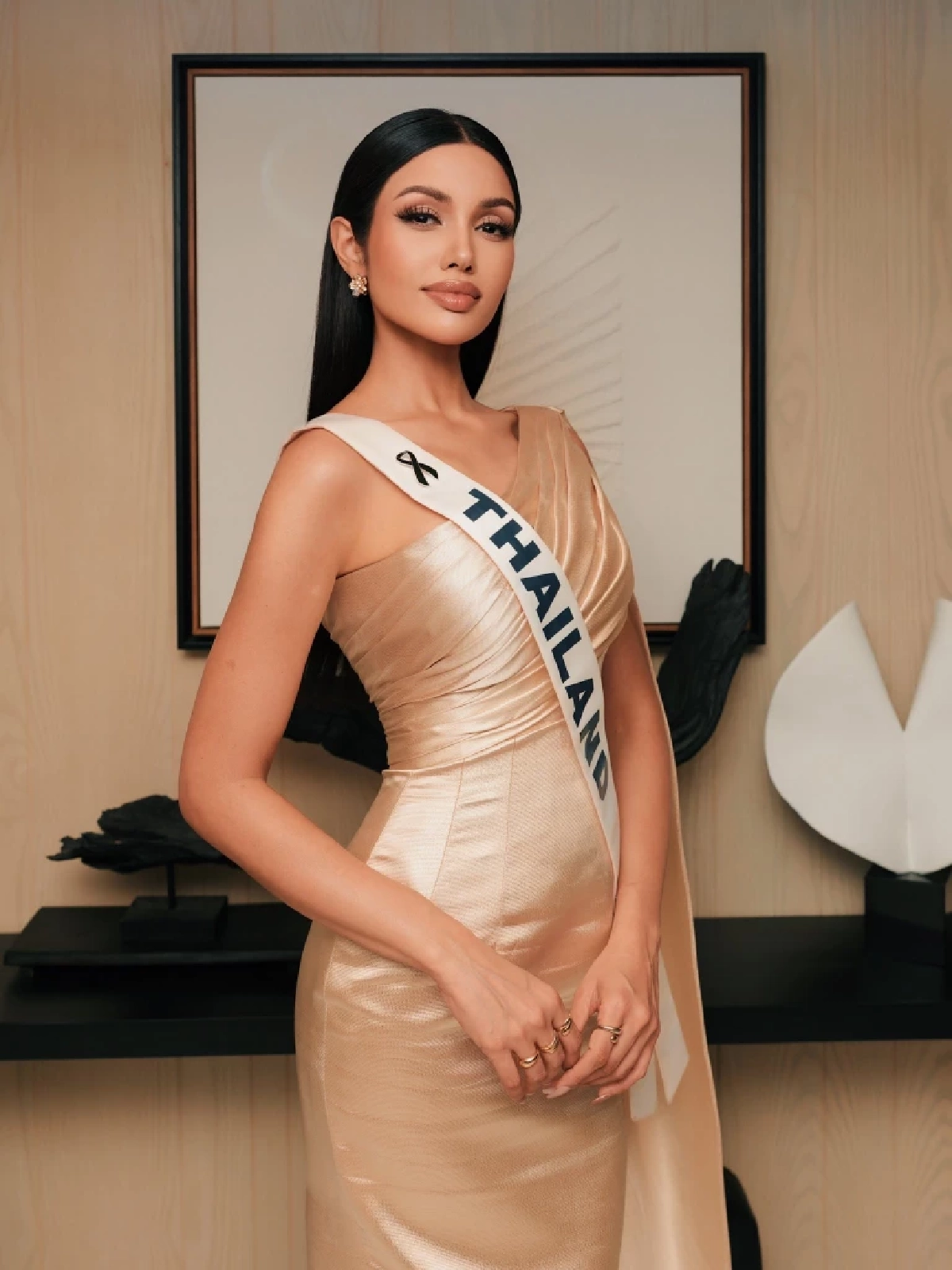 ประวัติ "วีนา ปวีนา ซิงห์" สาวไทย รองอันดับ 1 Miss Universe 2025