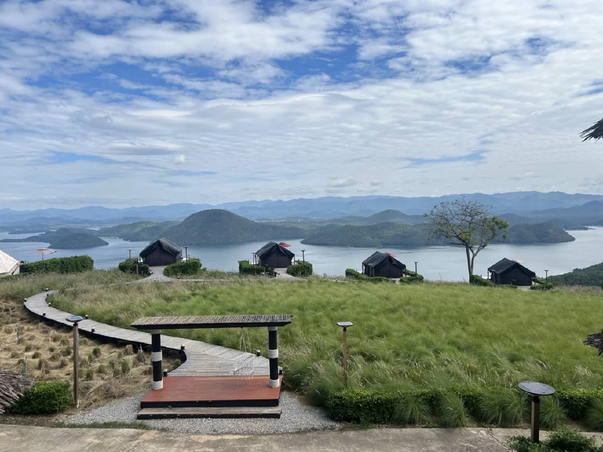 ฉก.ทส. ลุยแหลก \"ไร่รักษ์ฟ้า\" จับโป๊ะรีสอร์ทหรูรุกป่าเอราวัณ