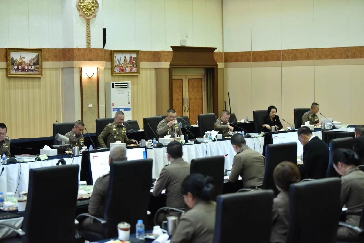 เช็กรายชื่อ ก.ตร. ไฟเขียว แต่งตั้ง \"นายพลสีกากี\" นอกวาระ 17 ตำแหน่ง