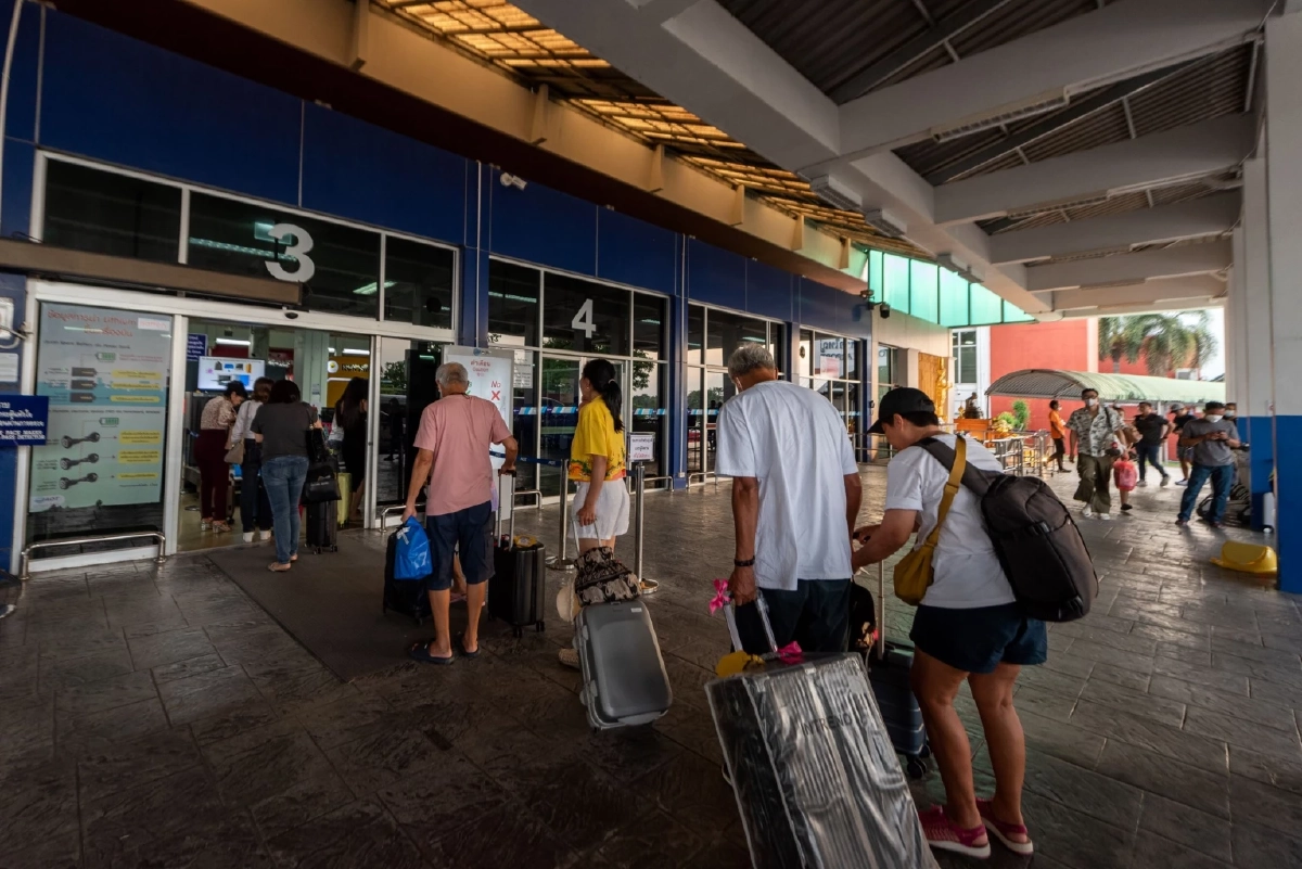 ททท. สั่งเกาะติดน้ำท่วมใต้รายวัน เปิดศูนย์ประสานงานช่วยเหลือนักท่องเที่ยว 