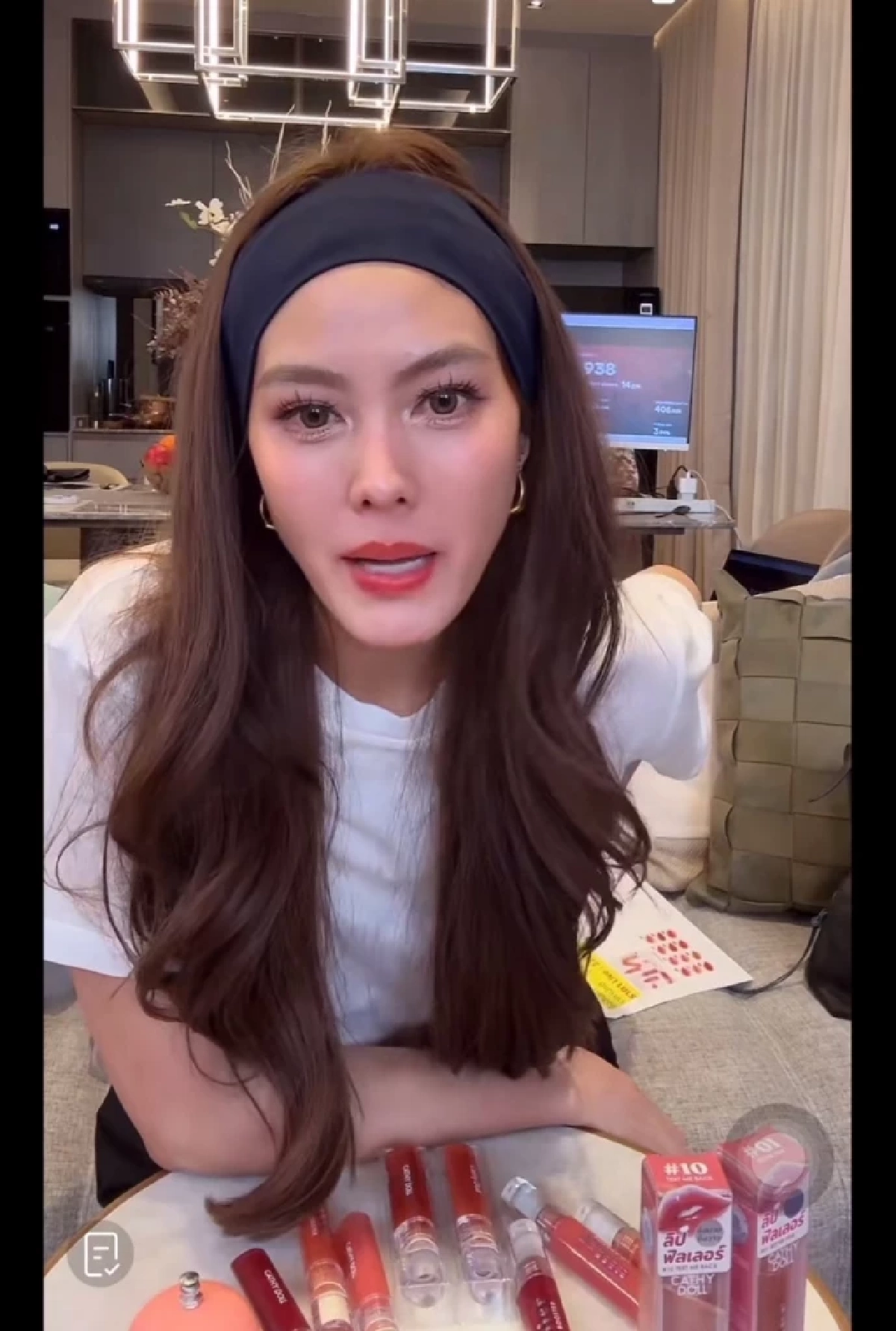 สรุป "เจนี่" ไลฟ์สด เครียดจนอ้วก สัมพันธ์ "นานา" ความแตกตอนไหน เสียหายไปเท่าไหร่