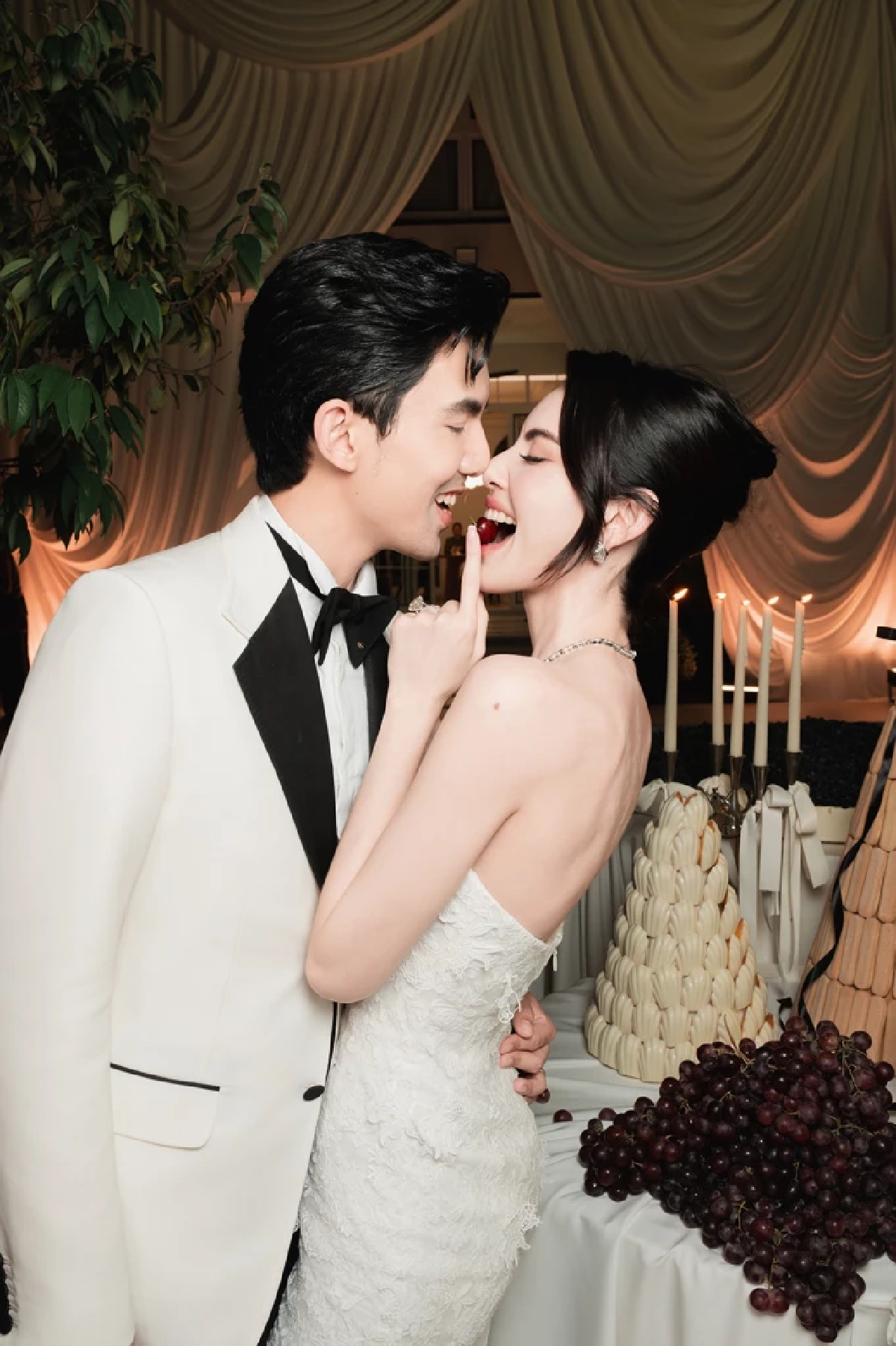 สวยแพง อลังการ เปิดรายละเอียดชุดแต่งงาน และสถานที่ \"ใหม่ ดาวิกา - เต๋อ ฉันทวิชช์\"