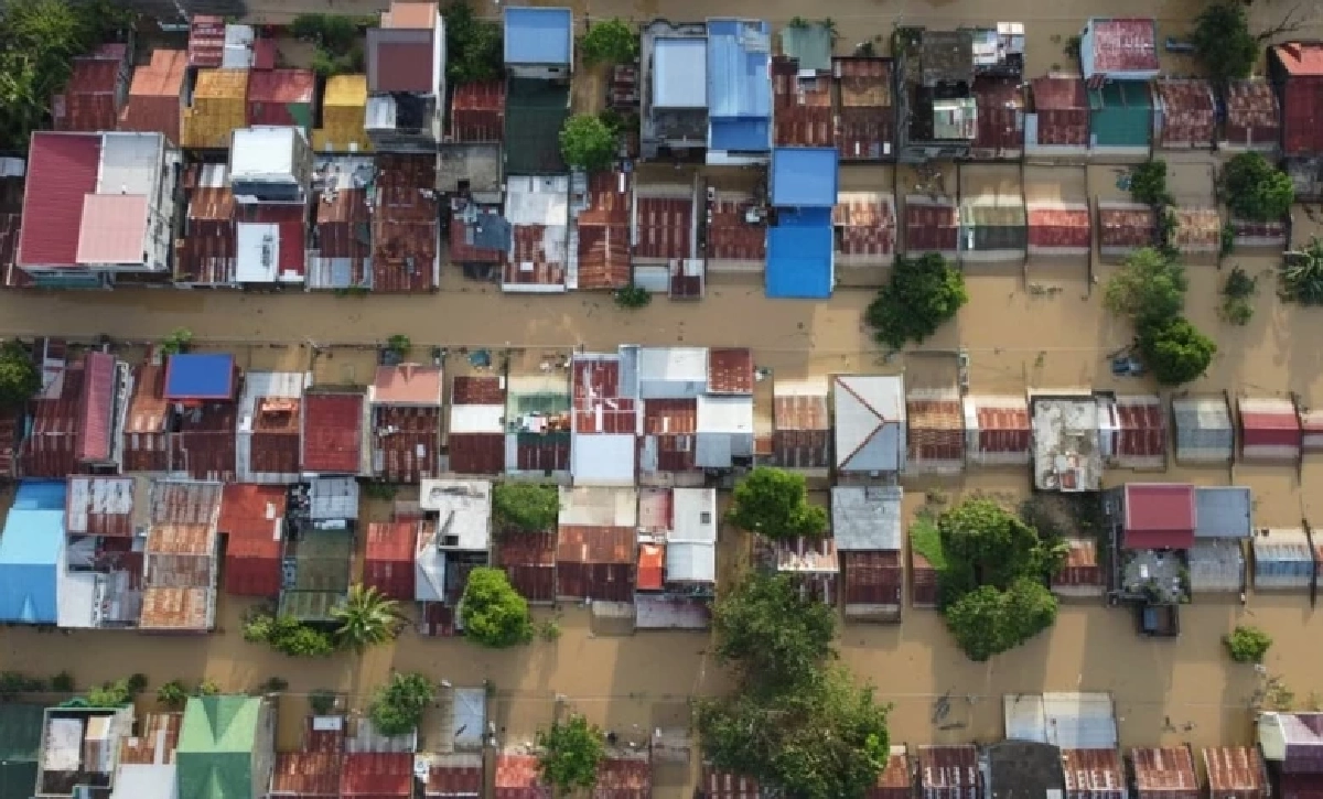 "ไต้หวัน" สั่งอพยพด่วน! ประชาชนนับหมื่นชีวิตหนีตาย "พายุฟงวอง"