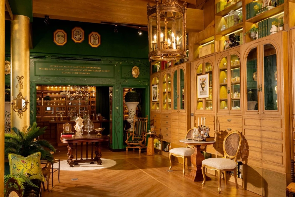 ปักหมุดเช็คอิน! บ้านแห่งกลิ่นใจกลางกรุงฯ  สวรรค์ใหม่ของคนรักความหอม