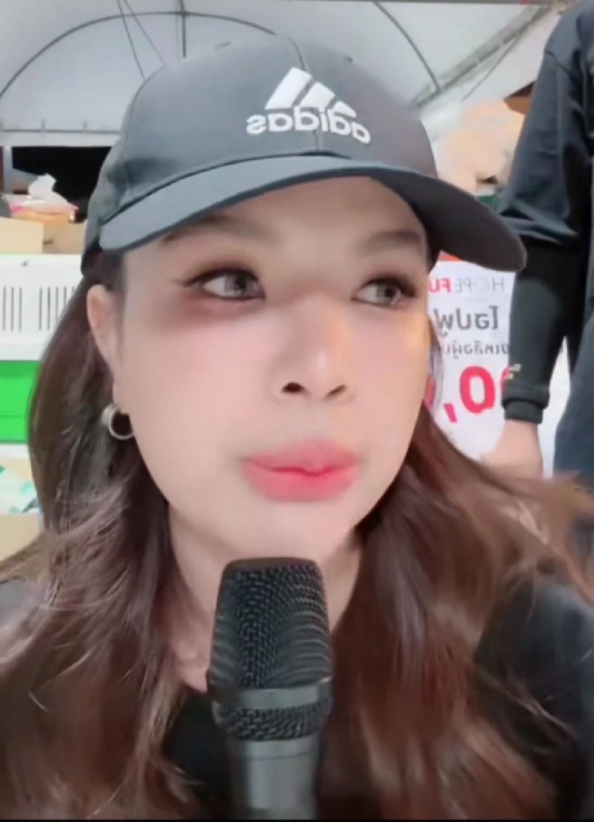 คุณแม่ผู้สูญเสีย โพสต์แล้ว หลัง "เจนนี่" กราบขอโทษดราม่า โทร.หากลางไลฟ์สด