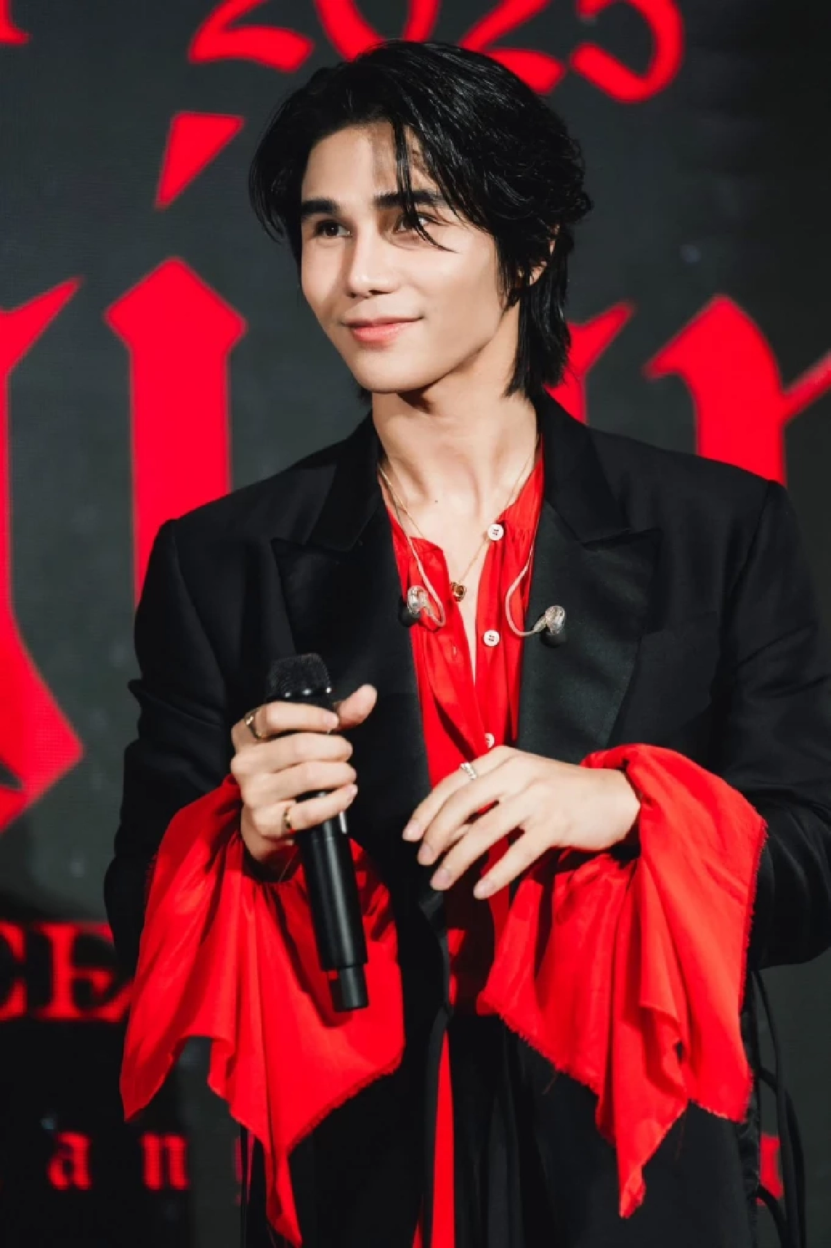 เดือด! "เต๋า ทีวีพูล" พูดด้อยค่า "เจฟ ซาเตอร์" เป็นศิลปินพื้นบ้าน