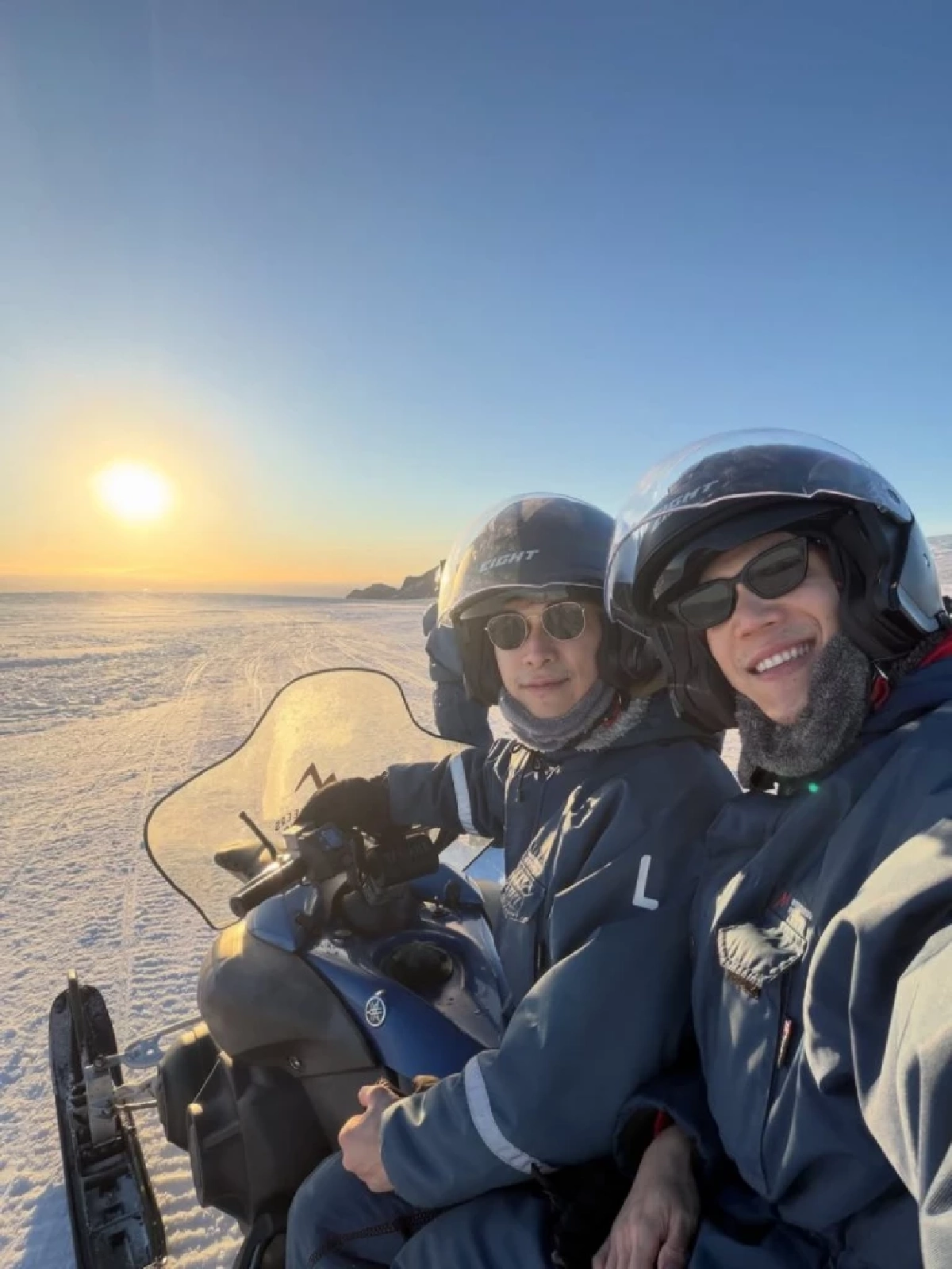 เปิดตัวแล้วหรอ? "อาร์ม กรกันต์" ควง "หมอตินน์" อวดความหวานถึงไอซ์แลนด์