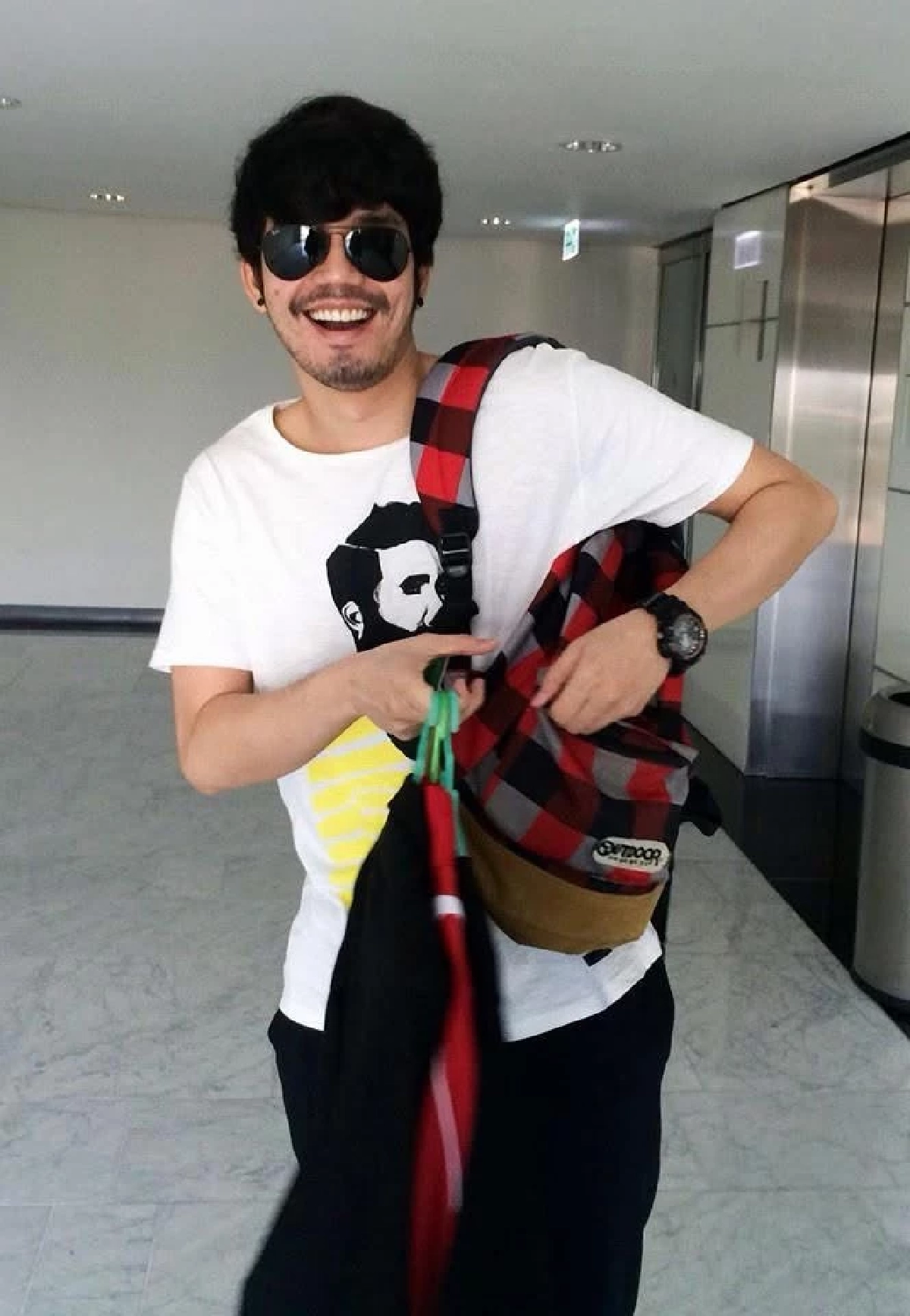 "น้ำแข็ง AF7" เปิดหน้าสู้ แจงปมโกง 50 ล้าน โยนปัญหาเก่าสะสมบริษัทมีปัญหา