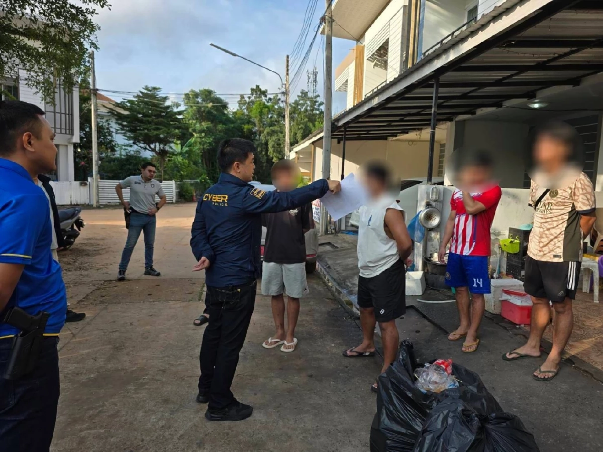 ตำรวจไซเบอร์ รวบแก๊งนักฟุตบอลเดินสาย ผันตัวเป็นเจ้ามือหวยออนไลน์