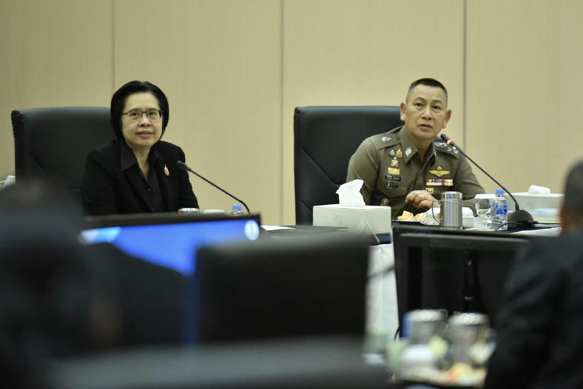 เช็กรายชื่อ ก.ตร. ไฟเขียว แต่งตั้ง \"นายพลสีกากี\" นอกวาระ 17 ตำแหน่ง