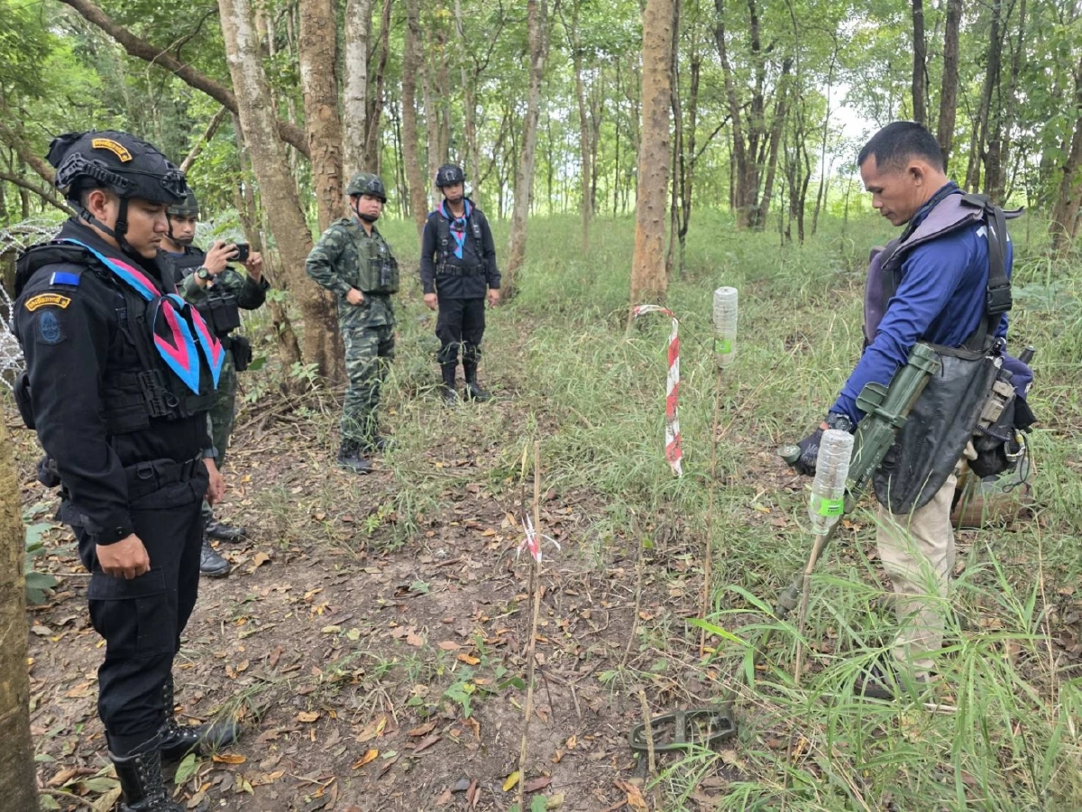 กกล.บูรพาเก็บกู้ “ทุ่นระเบิดสังหารบุคคล MN79” สำเร็จปลอดภัย