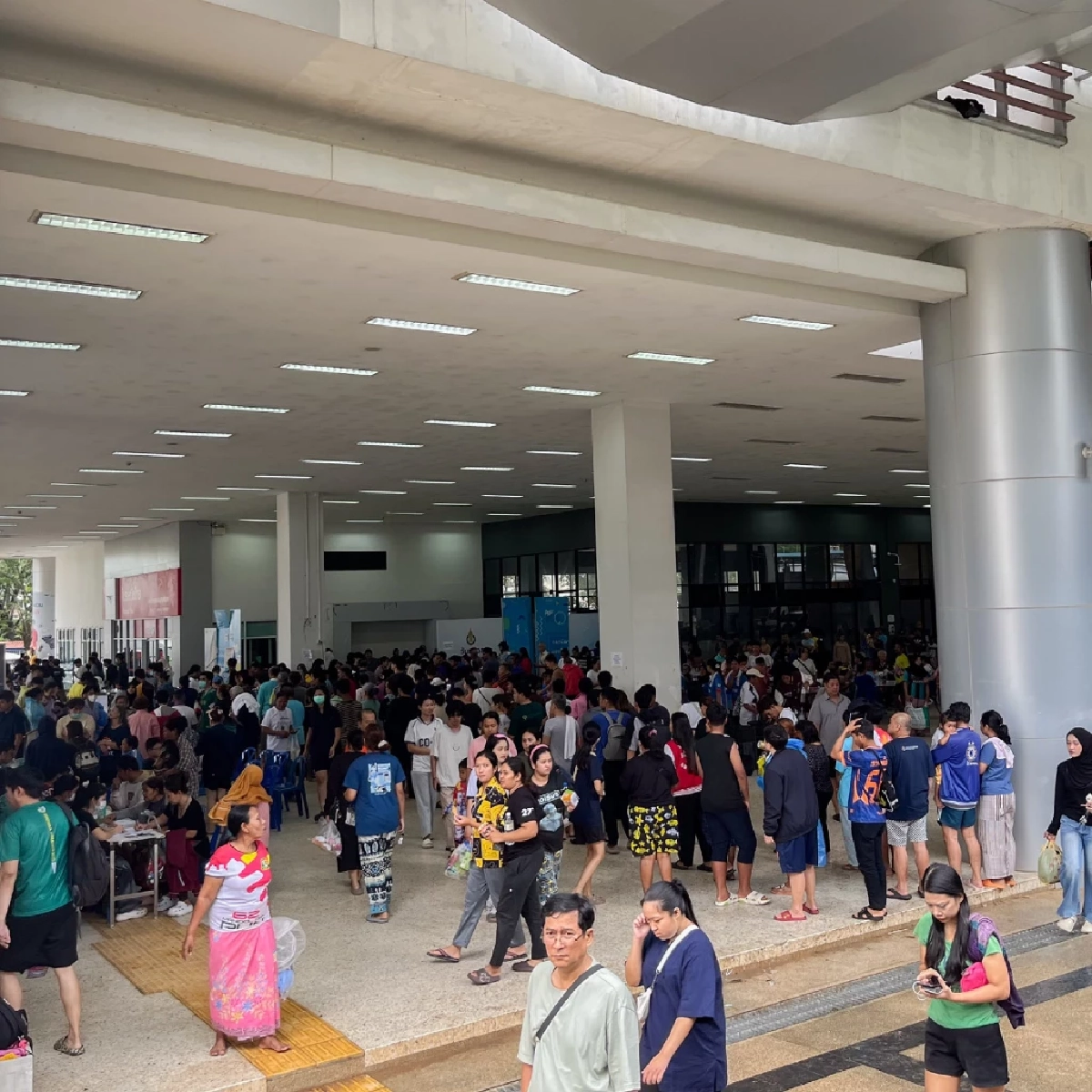 ศูนย์พักพิง ม.อ. หาดใหญ่ รับผู้ประสบภัยทะลุ 1,000 ชีวิต วอนขอสิ่งของเครื่องใช้จำเป็น