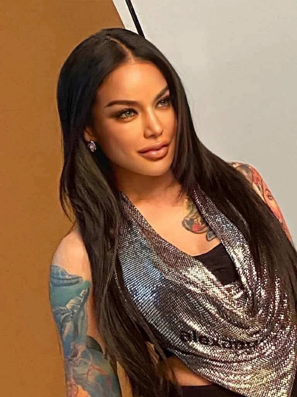 "พิมรี่พาย" อัดฉีด 1 แสนบาท ให้ "หมอนทองวิทยา" ถ้าได้แชมป์ จะสร้างสนามบอลให้