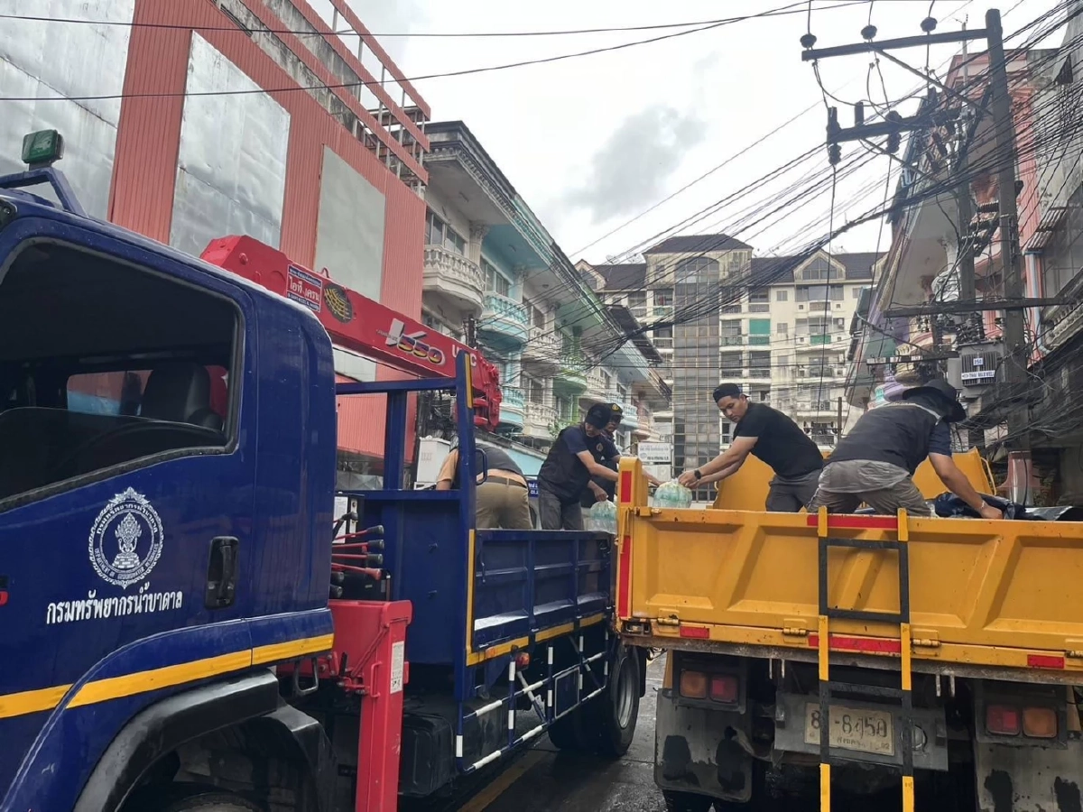 "สุชาติ" ย้ำไม่ทิ้งใครไว้ข้างหลัง สั่ง ทสจ.สงขลาตั้งวอร์รูมช่วยผู้ประสบภัย