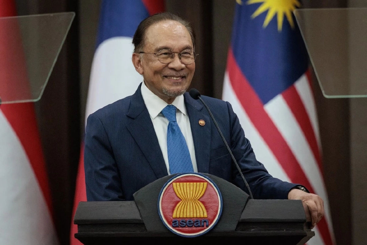 "อันวาร์" รุดเป็นกาวใจ ไทย-กัมพูชา ตกลงร่วมประชุม 22 ธ.ค. ถกปัญหาชายแดน