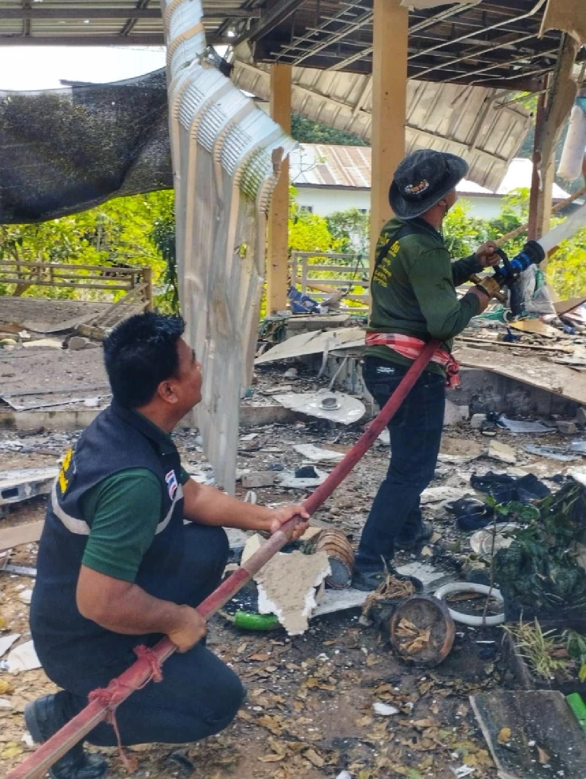 ด่วน! เขมรยิง BM-21 โจมตีพื้นที่ชุมชน ต.เสาธงชัย ชาวบ้านดับ 1 ราย