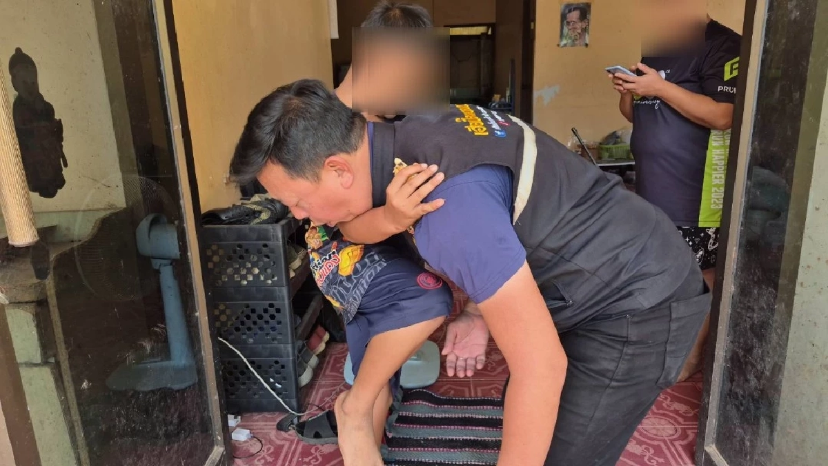 ครู ลงโทษนักเรียนป.4 แทงเข่าเข้าท้องจนกระดูกอ่อนอักเสบ