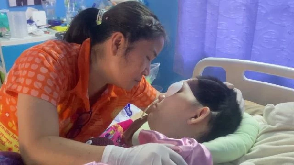 แม่อ๊อฟ ธนกฤต สุดช้ำ! เปิดใจนาทีเจอคู่กรณีเมาแล้วขับ สู้คดี 3 ปี 8 เดือน แต่ไร้การเยียวยา