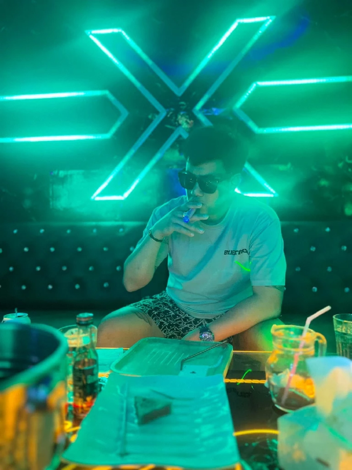 เปิดประวัติ "กาน เวลไฟร์" หรือ "กาน แทททู" เจ้าของฉายา "วัยรุ่นพันล้าน" (คลิป)