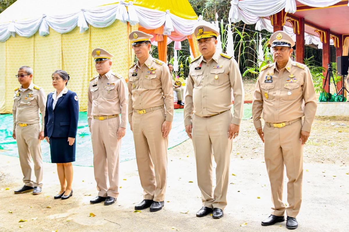 พิธีบวงสรวงตัดไม้จันทน์หอมกุยบุรี จัดสร้างพระโกศและพระหีบ ในพิธีพระบรมศพ