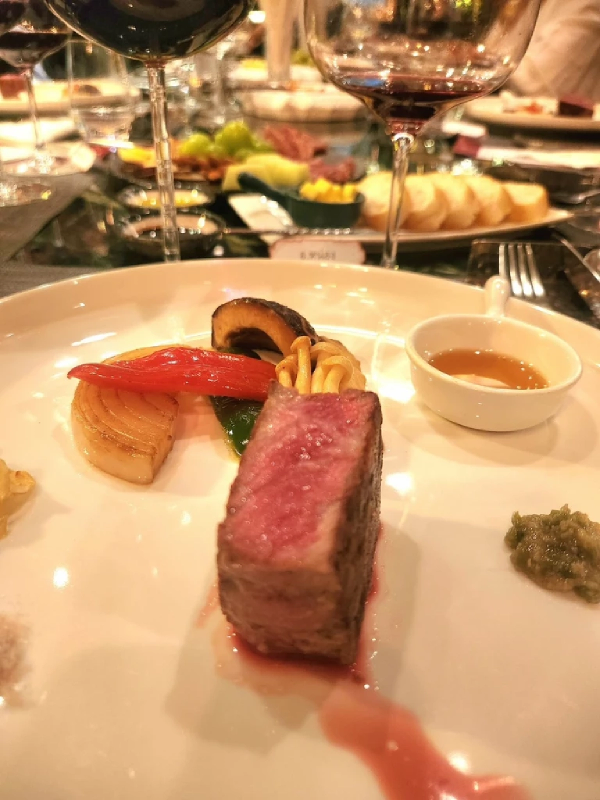 ชวนไปทาน! สุดยอดวัตถุดิบแพงที่สุดในโลก! ดื่มด่ำในค่ำคืนคริสต์มาสอีฟ