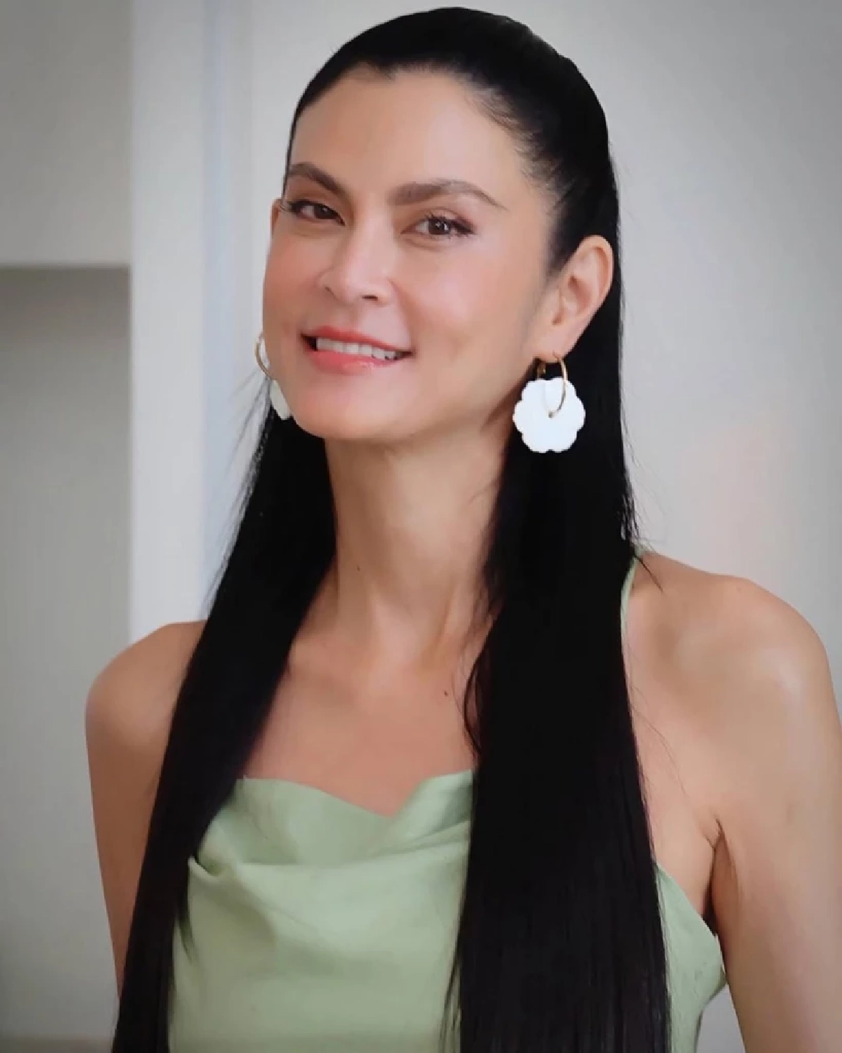 ห่วง 'ปิ่น เก็จมณี' ยิ้มสดใสแต่ผอมลงผิดสังเกต เกิดอะไรขึ้น?