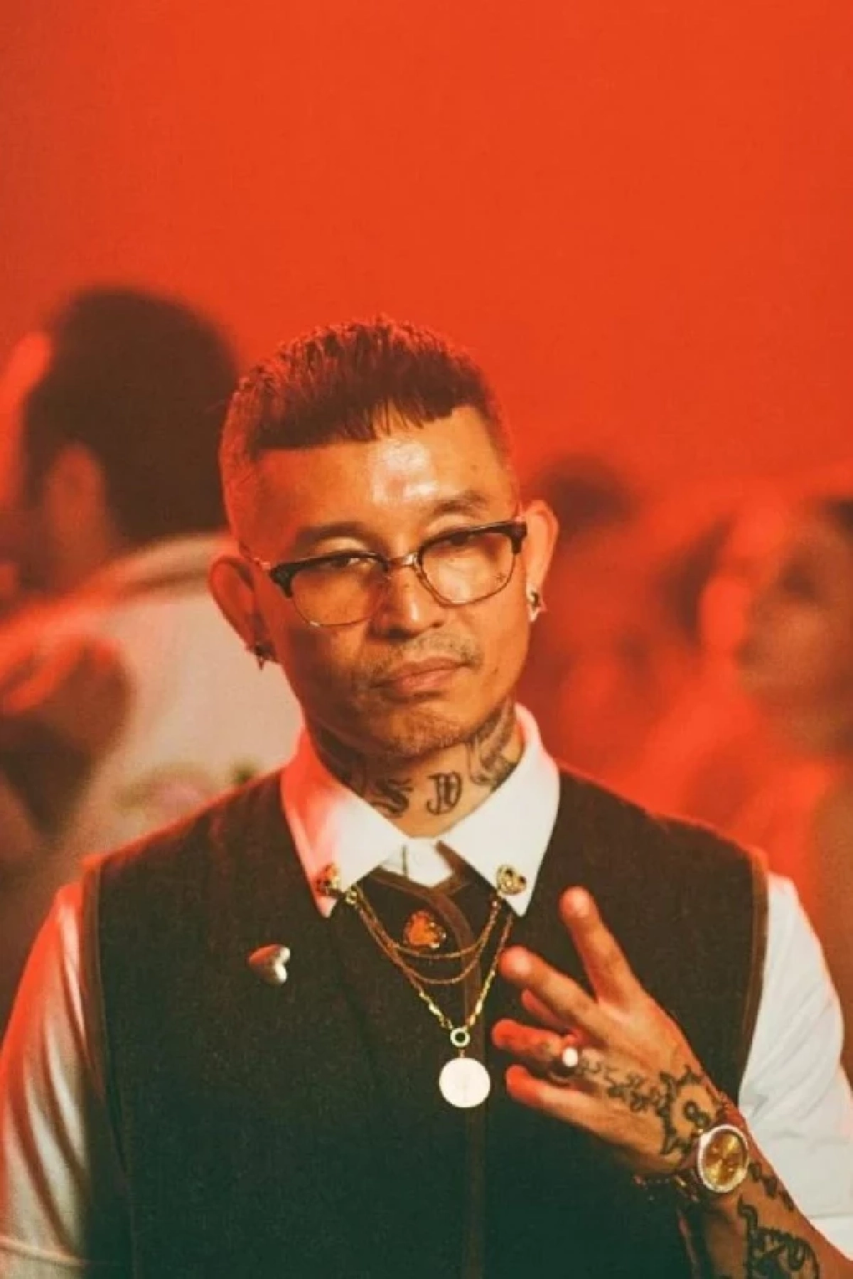 รัวๆ 'เดย์ ไทยเทเนี่ยม' โพสต์ปริศนา หรือจะโดนหางเลข? ดราม่าเมียเพื่อน?