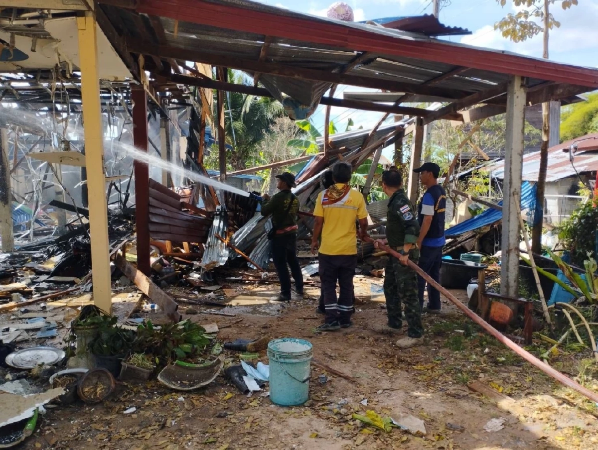 ด่วน! เขมรยิง BM-21 โจมตีพื้นที่ชุมชน ต.เสาธงชัย ชาวบ้านดับ 1 ราย