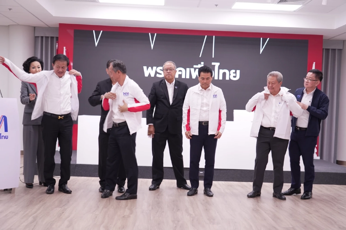 "เทวัญ ลิปตพัลลภ" ย้ายซบเข้าเพื่อไทย หลังชาติพัฒนาไม่ส่งผู้สมัคร