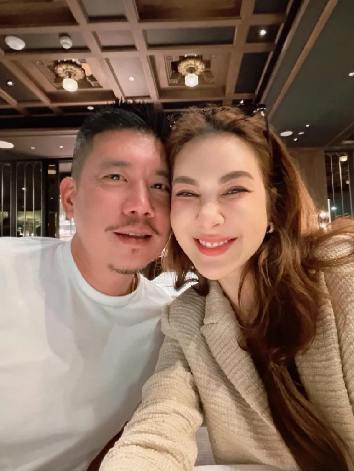 "แบงค์ พชร" เซอร์ไพรส์ "โบว์ เบญจวรรณ" ฉลองครบรอบรัก 11 เดือน