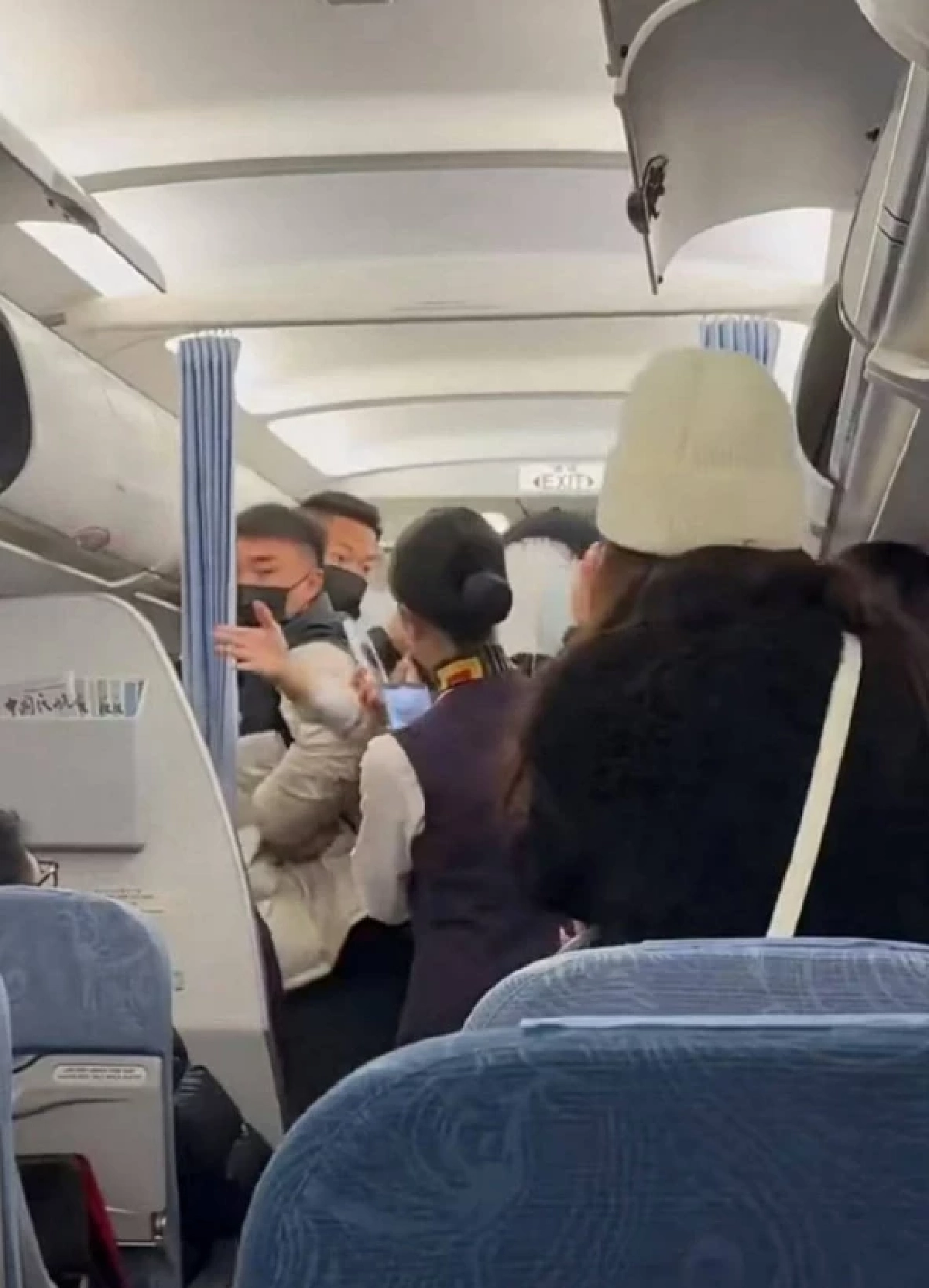 ดราม่า 'เฉิงอี้ (Cheng Yi)'คดีพลิก คลิปไวรัลแหก ปมทำร้ายแฟนคลับ แท้จริงใครคือเหยื่อ?