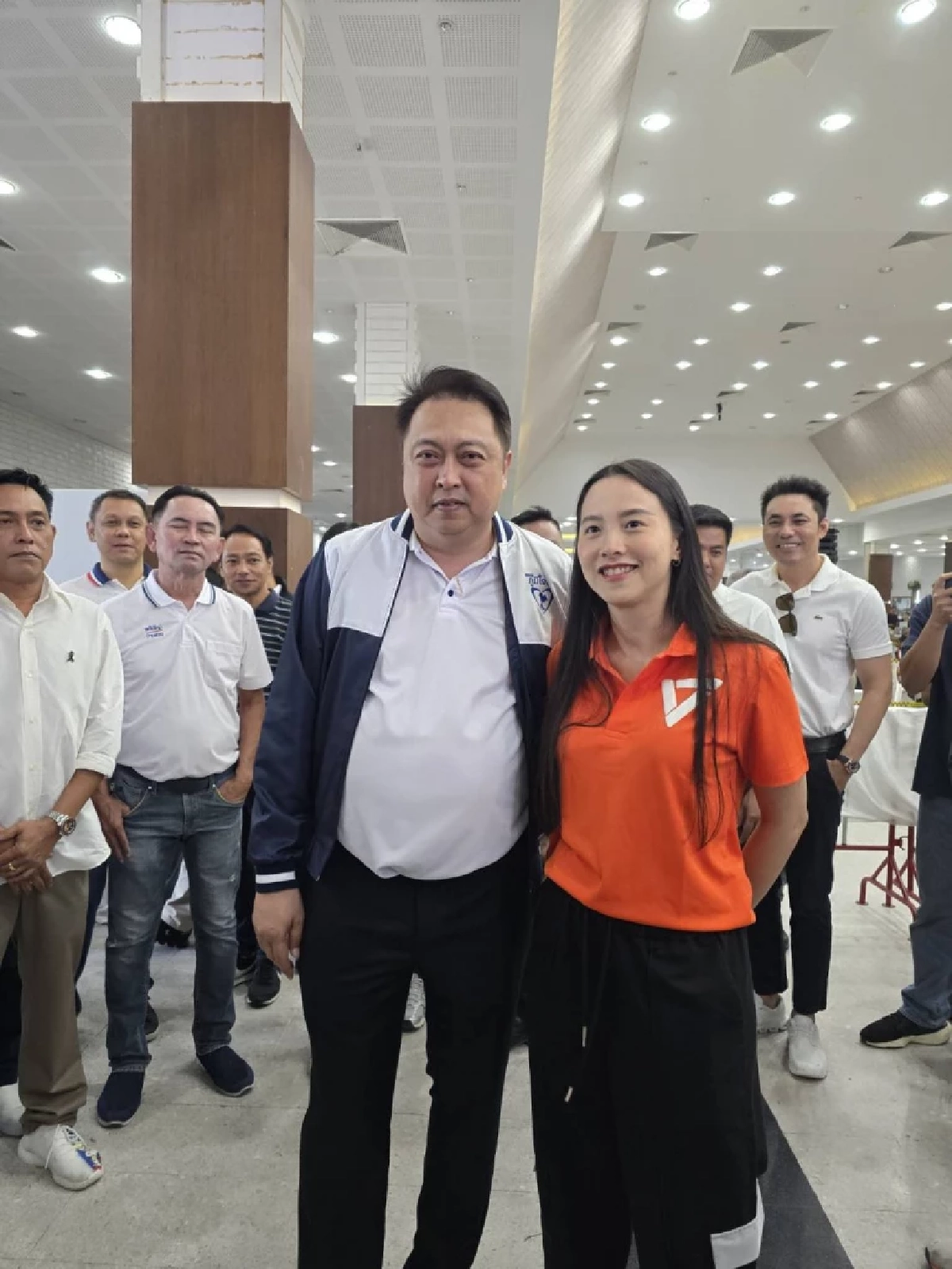 ป๊ะกันเข้าให้! "เสี่ยเฮ้ง" เขต1 เบอร์1 ส่วน "ไอซ์" ร่วมวงสังเกตการณ์ ทักทายกันไร้ฉะวาทะ