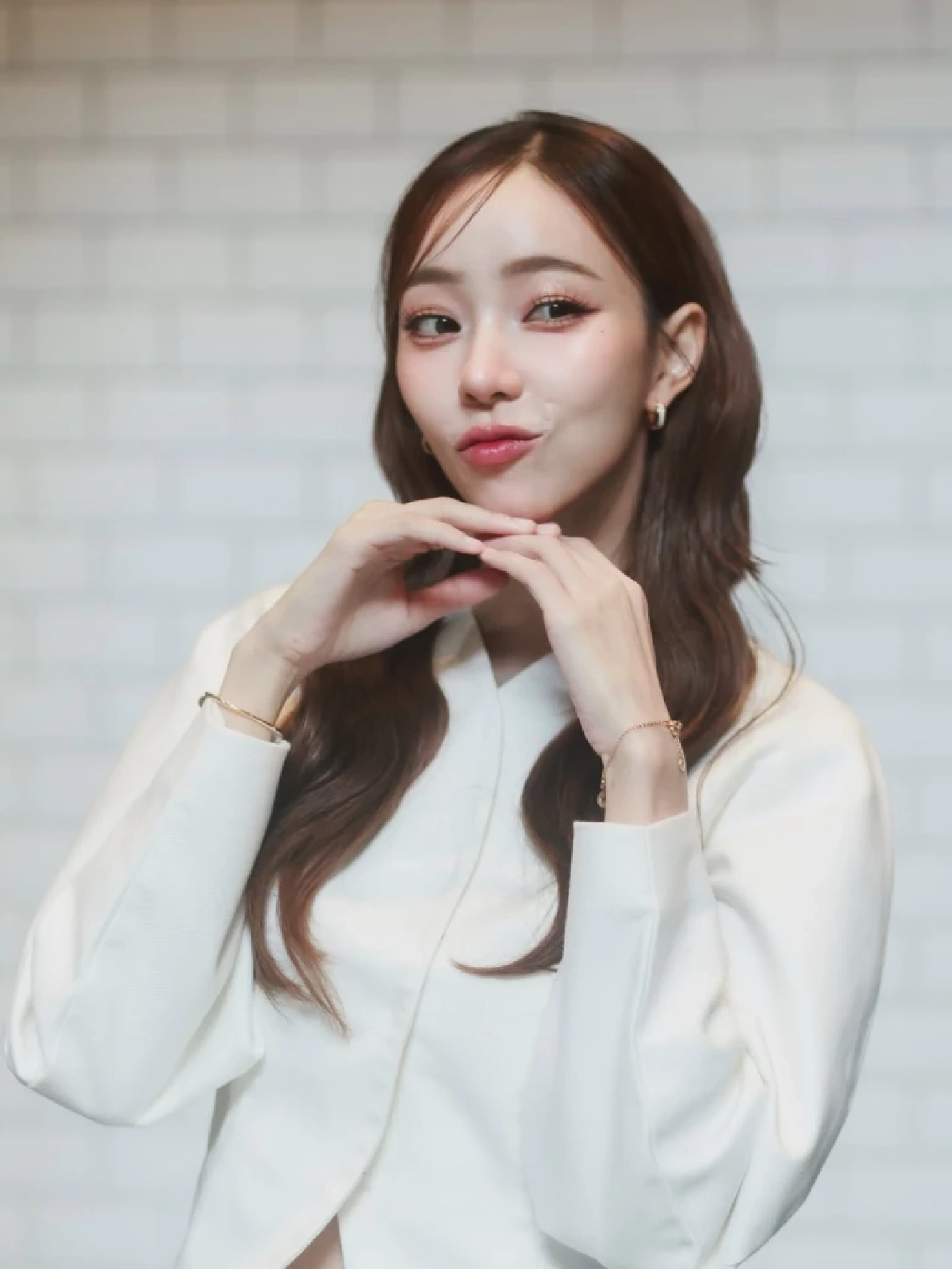 อัปเดตชีวิต "นิวเคลียร์" สาเหตุเลิก "บ๊อบบี้ ศรีระพี" ทายาทหมื่นล้าน