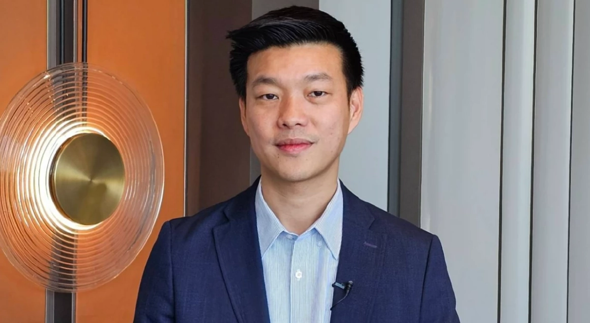 สะเทือน'สรยุทธ' วิเคราะห์เดือดพรรคส้ม 'น็อต วรฤทธิ์' โผล่แซวไฟลุก