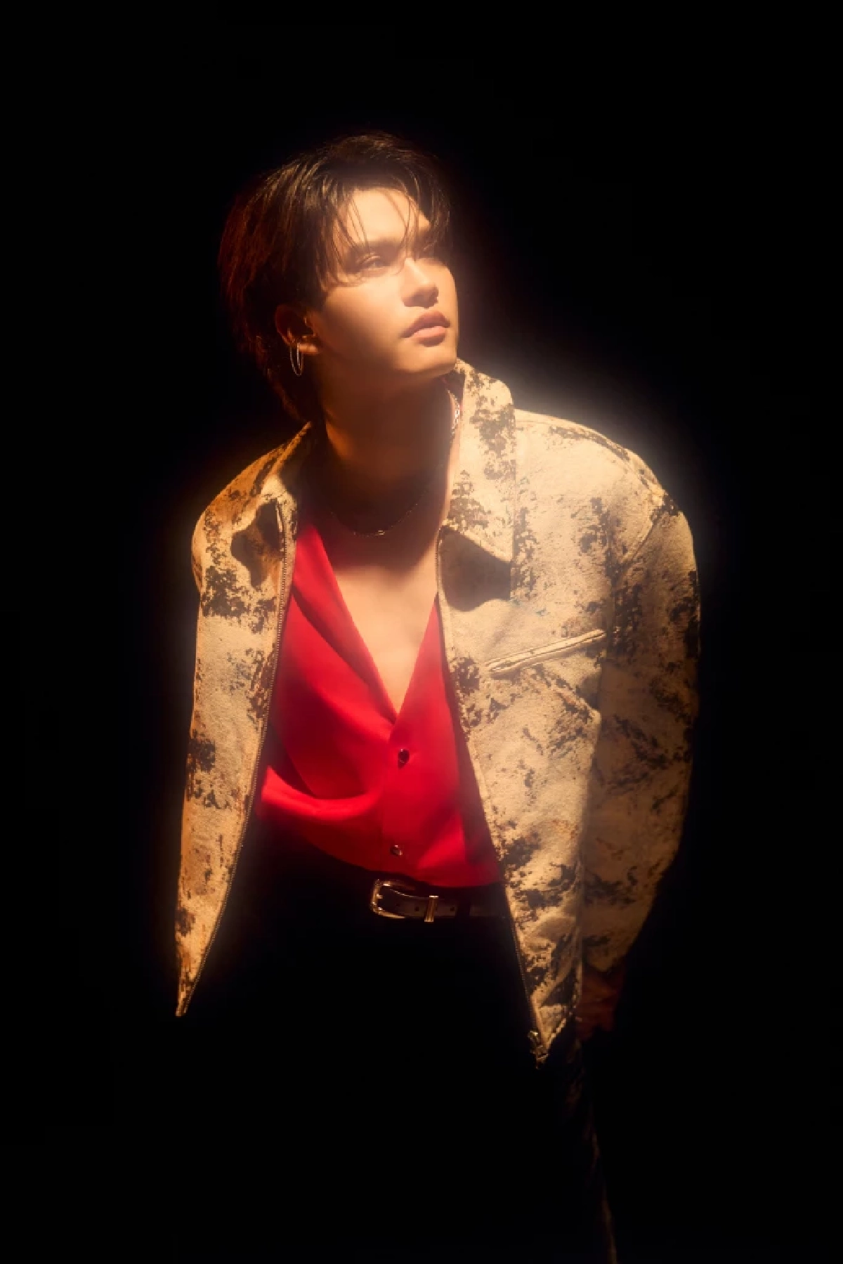 "นนท์ ธนนท์" NONT TANONT ปล่อย MV ใหม่ "กำลังจะ (Fallin’)" ส่งท้ายปี