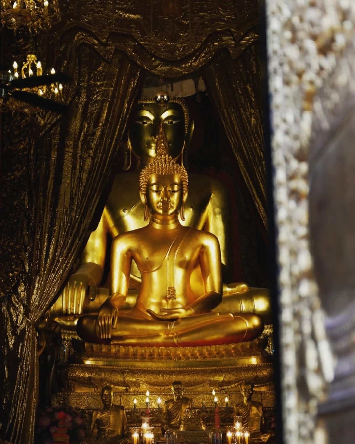 'สวดมนต์ข้ามปี' 10 พิกัด 2569 กลางกรุงเทพมหานครฯ วัดไหนถูกใจไปเลย