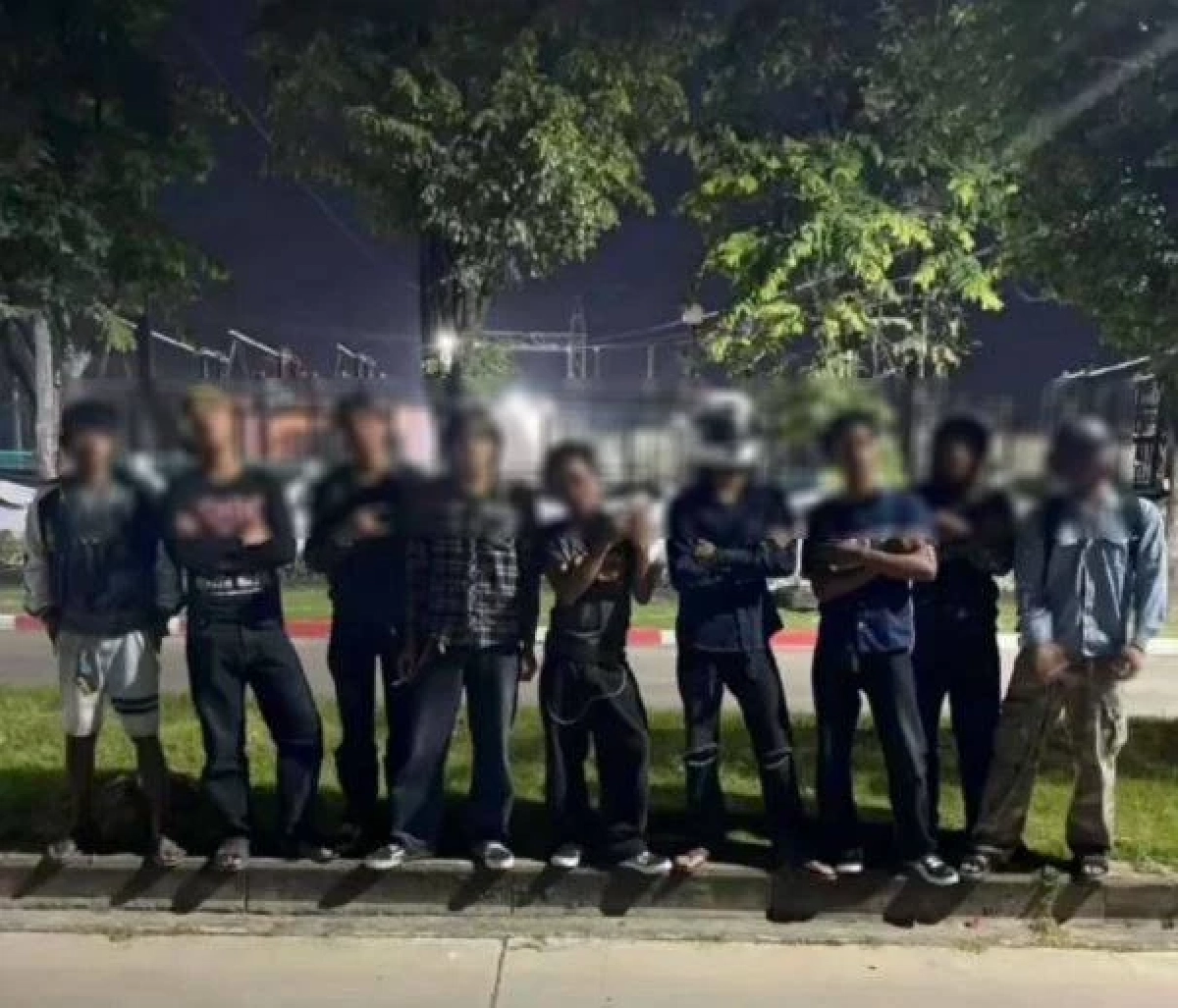 จับได้แล้ว 3 หัวโจกวัยรุ่นเขมร ถ่ายคลิปปาบึ้ม ท้าคนไทย ออกมาสู้รบ