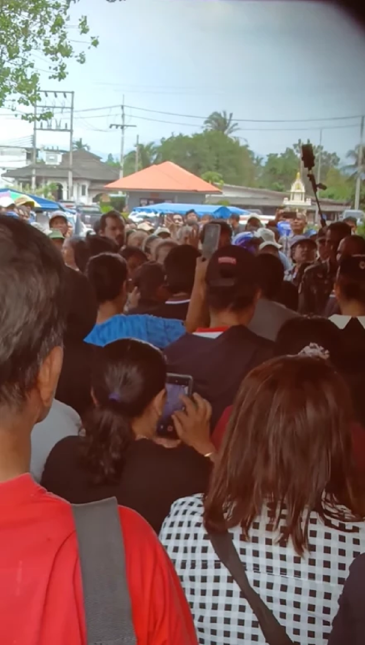 เดือด! เตรียมประท้วง! นายอำเภอลานสกา จ.นครศรีฯ ปมเงิน "น้ำท่วม" เกิดอะไรขึ้น