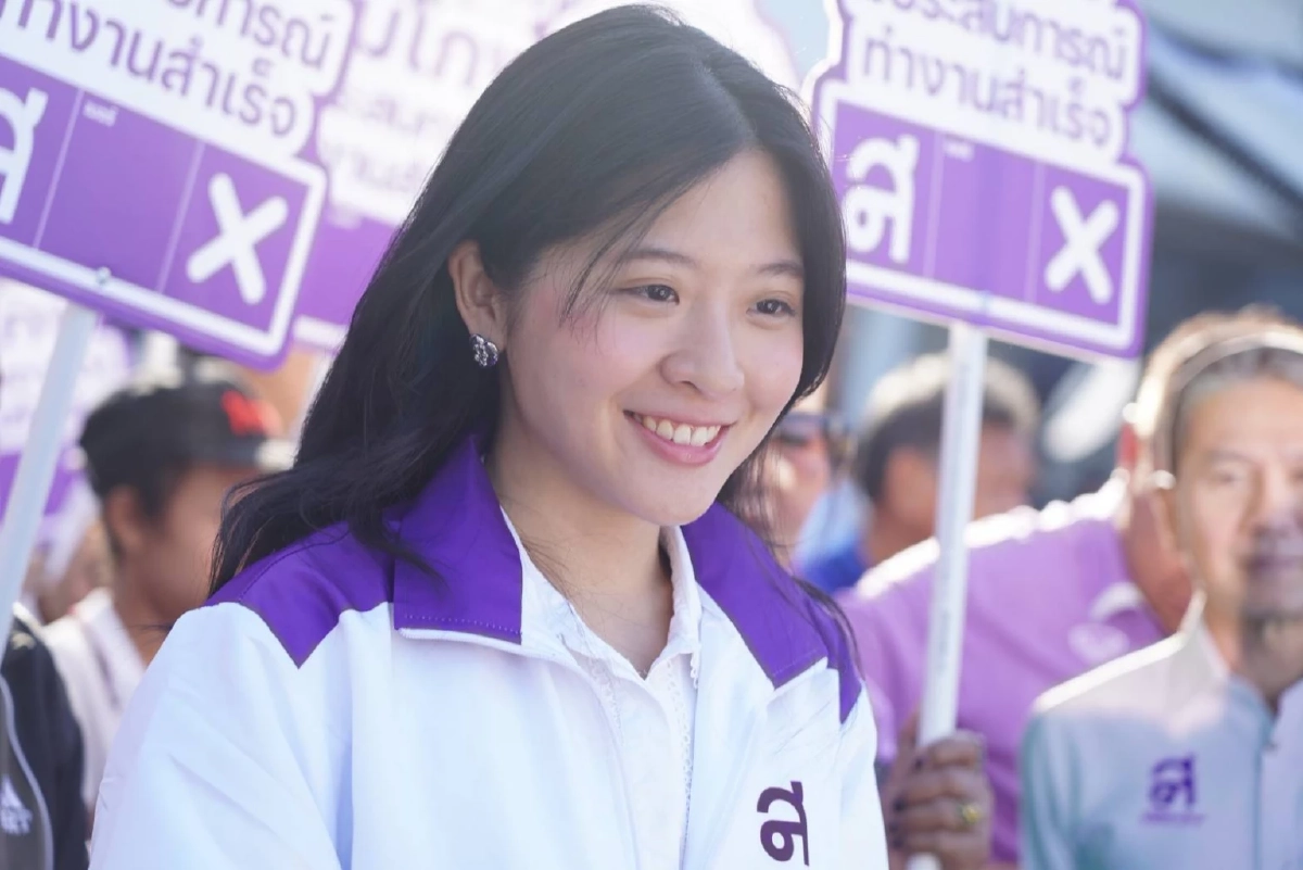 ประวัติ "จินนี่ ยศสุดา ลีลาปัญญาเลิศ" ลูกสาว คุณหญิงสุดารัตน์