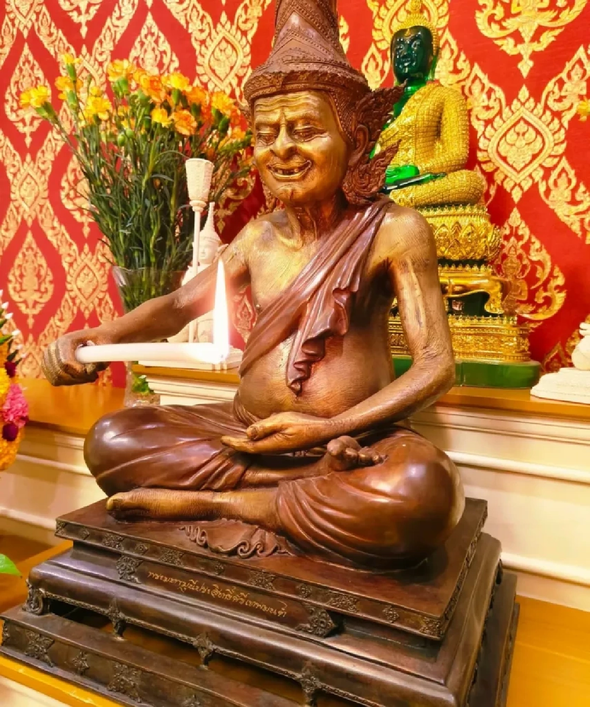 ส่องเลข 'ปู่ฤาษีนารอด' ธูปมงคลขึ้นเลข 3 ตัวชัด ลุ้นโชค ลุ้นรางวัลใหญ่