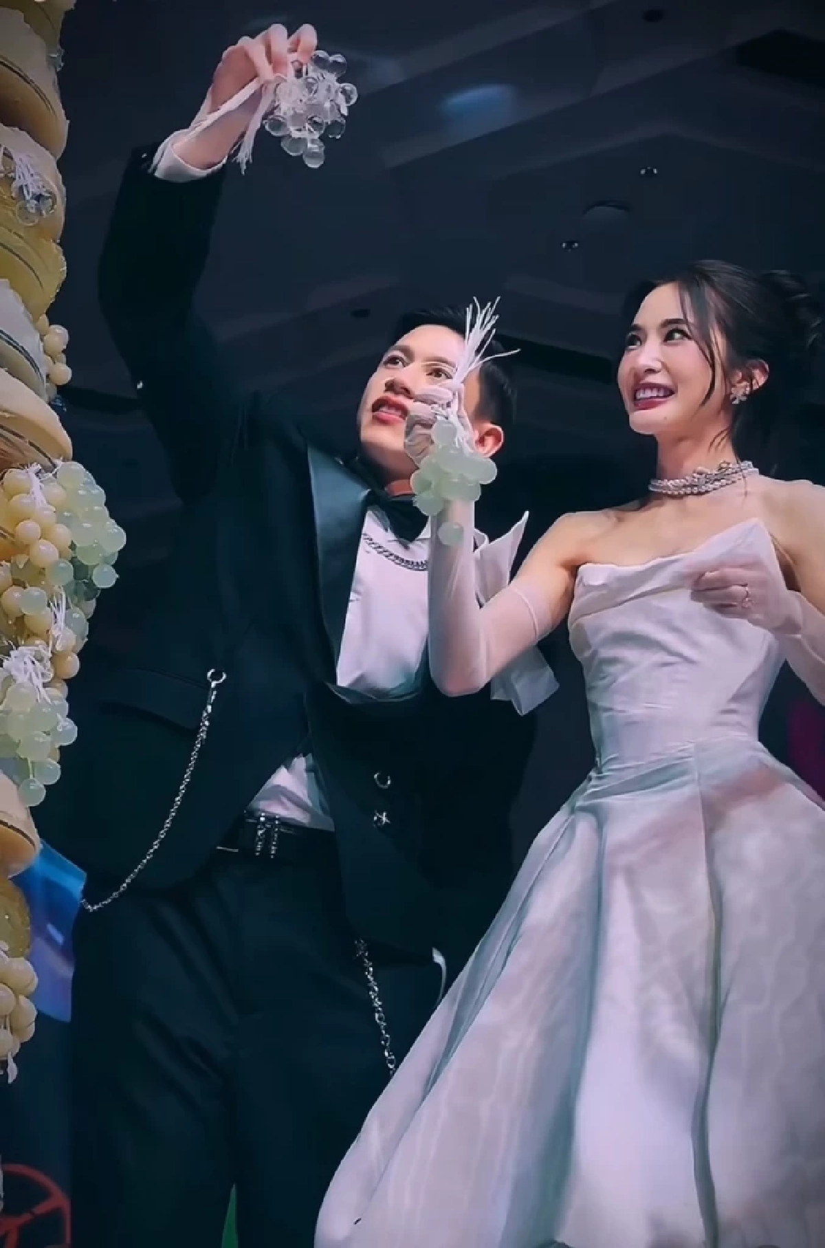 สุดมันส์! งานแต่ง "มายด์ - พาย" ทายาทตระกูลสิงห์ เส้นทางรัก 9 ปี