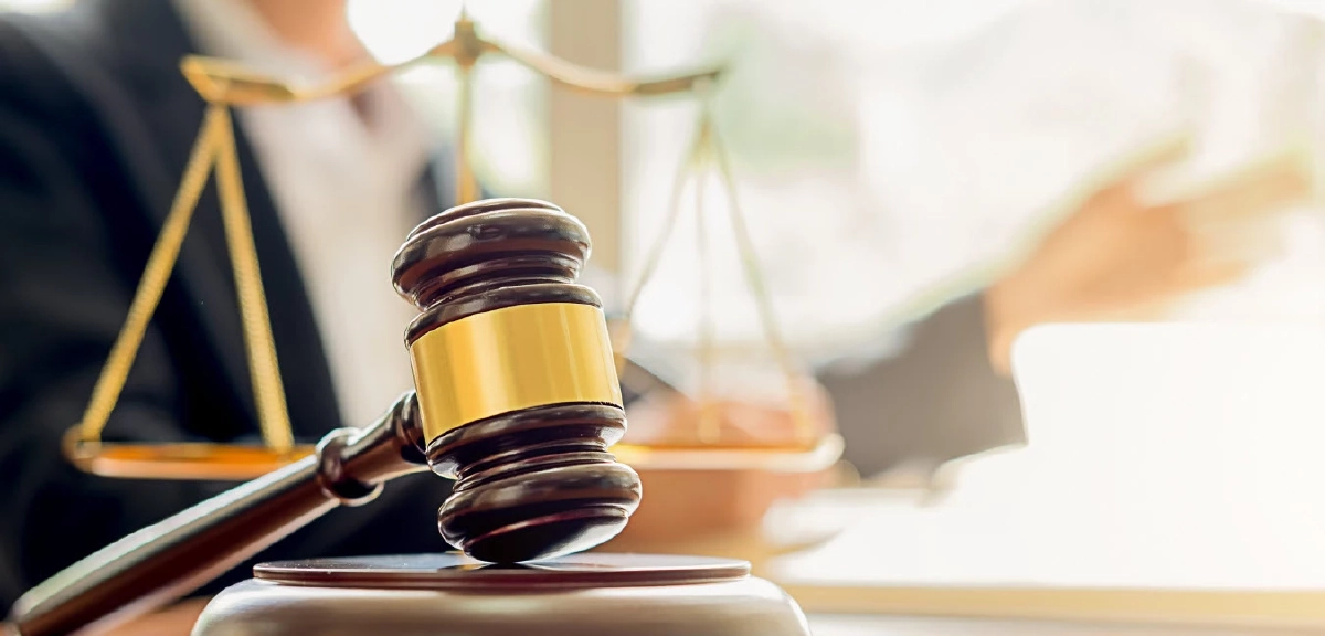 เปิดลิสต์ "คำด่าผิดกฎหมาย" ที่คนไทยใช้บ่อย ระวัง! ติดคุก โดนปรับอ่วม