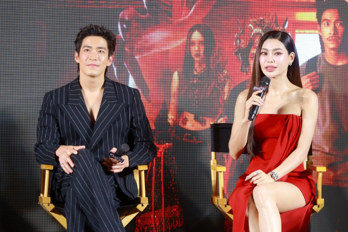 "ข้างบ้าน" เฮี้ยน!สนั่นส่งท้ายปี ฉาย 4 วัน ทะยานสู่ 50 ล้าน 