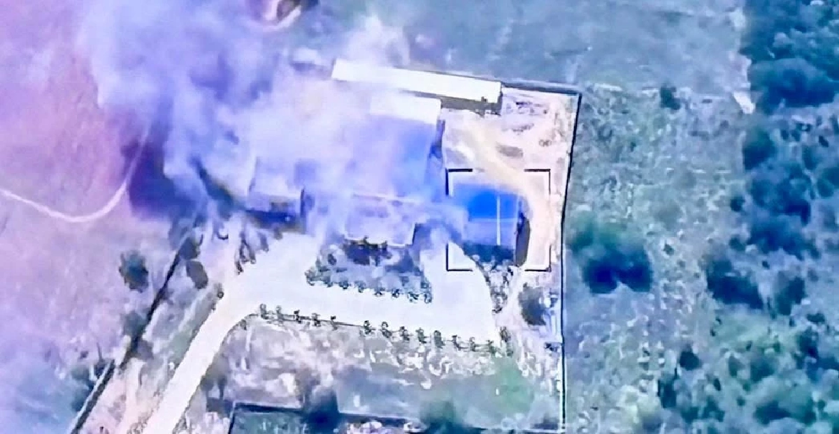 เปิดภาพ บ่อนกาสิโน "กัมพูชา" เละ! เจอปืนใหญ่รถถังถล่มเข้าให้