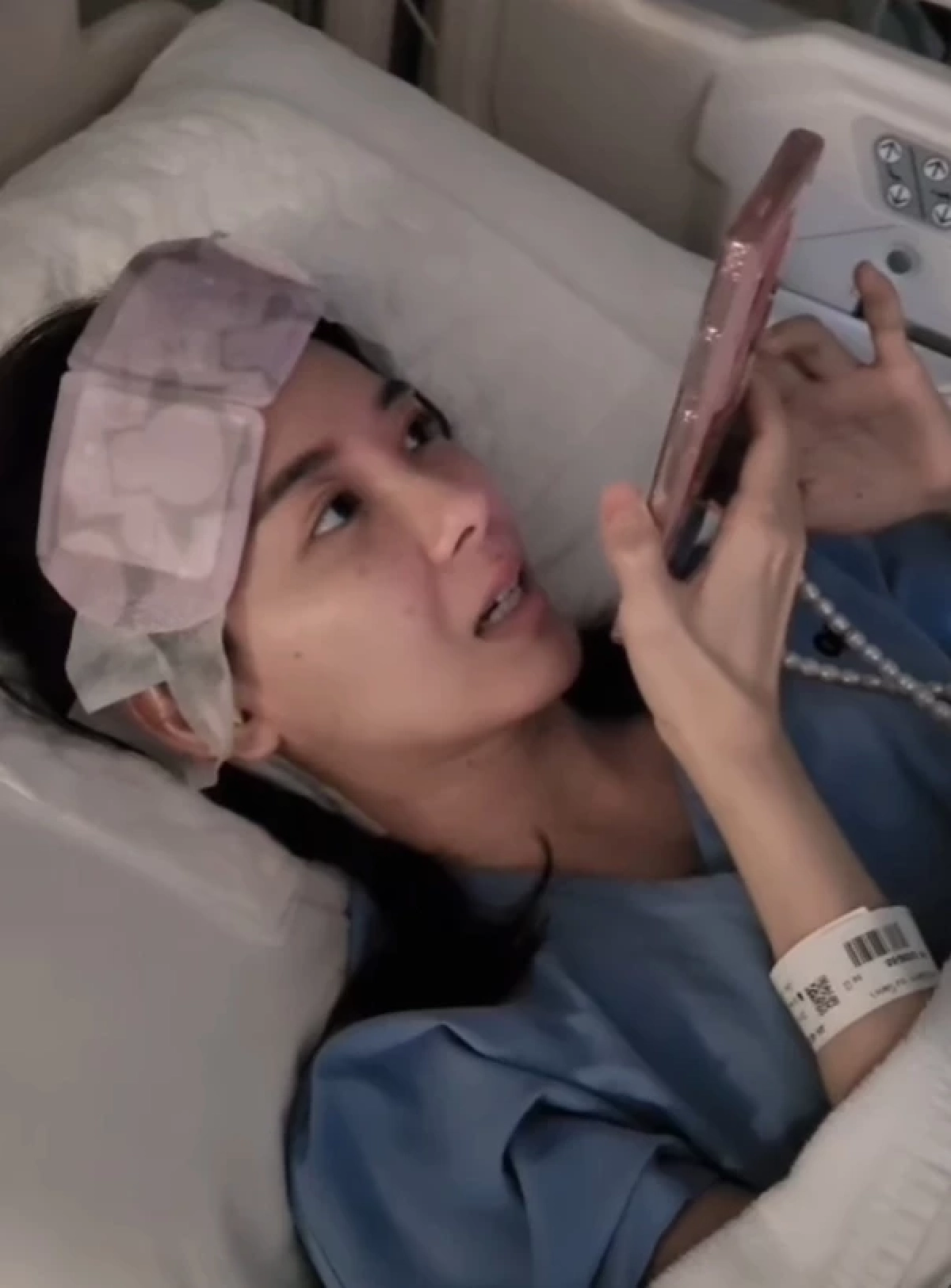 "ทับทิม มัลลิกา" เผยโมเมนต์ "ชวน หลีกภัย" และ "ปลื้ม สุรบถ" อดีตสามี หลังผ่าตัดเนื้องอกในสมอง